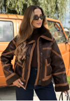 Krótka skórza kurtka z kożuszkiem Chestnut Love czekoladowa