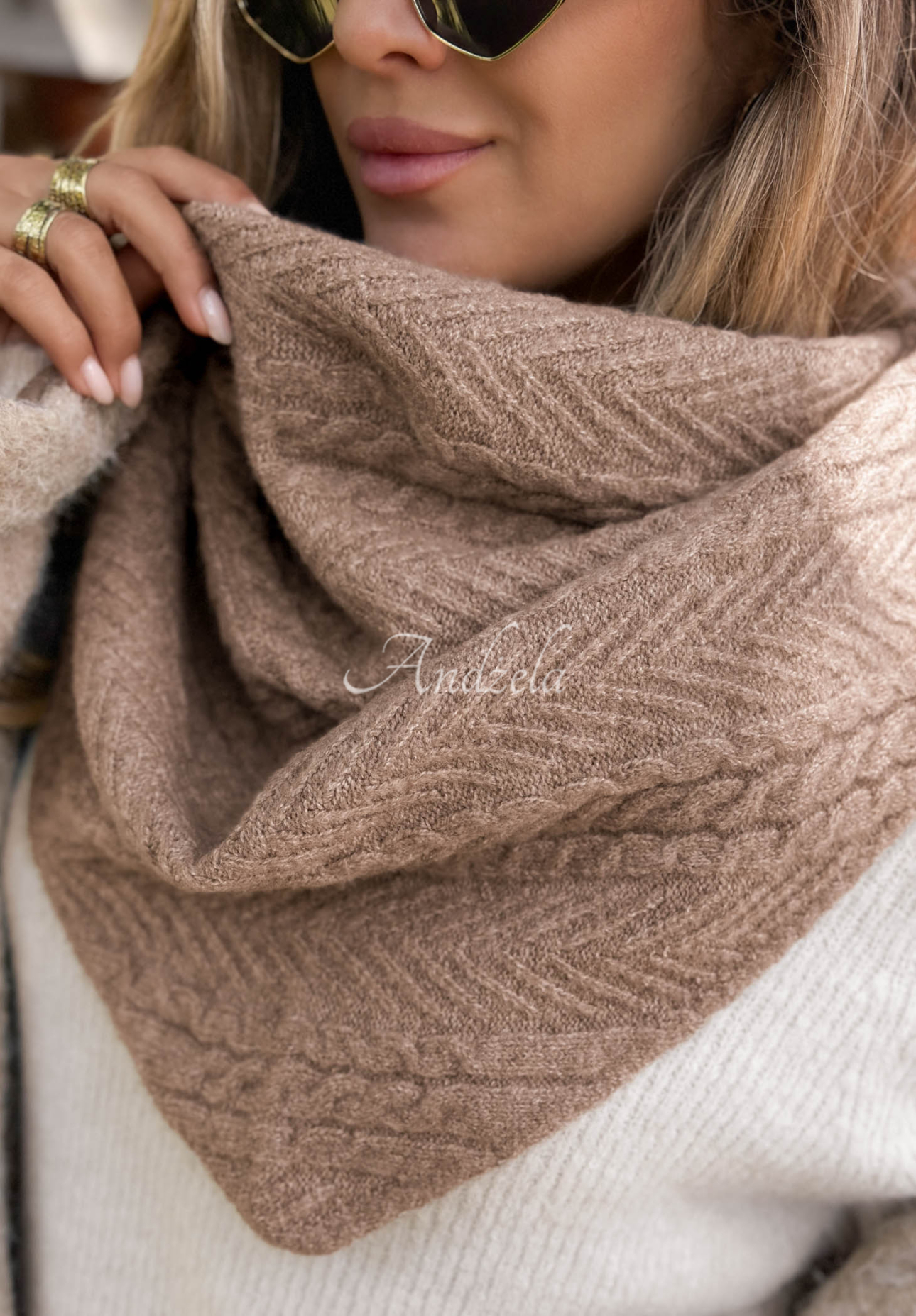 Cloudy Skies Beige Wool-Blend Knitted Scarf