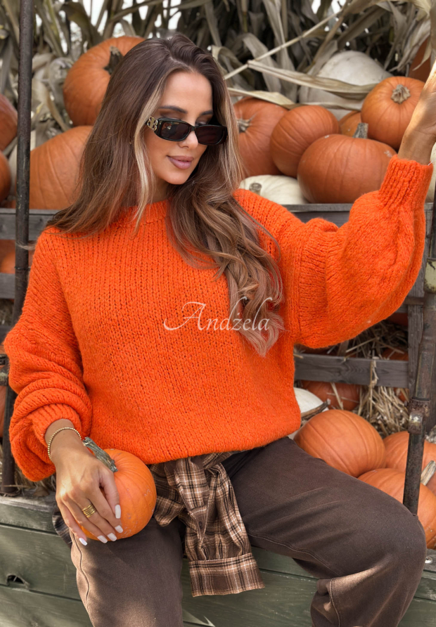 Soft, oversized sweater with wool and viscose from Cloud Babe, orange