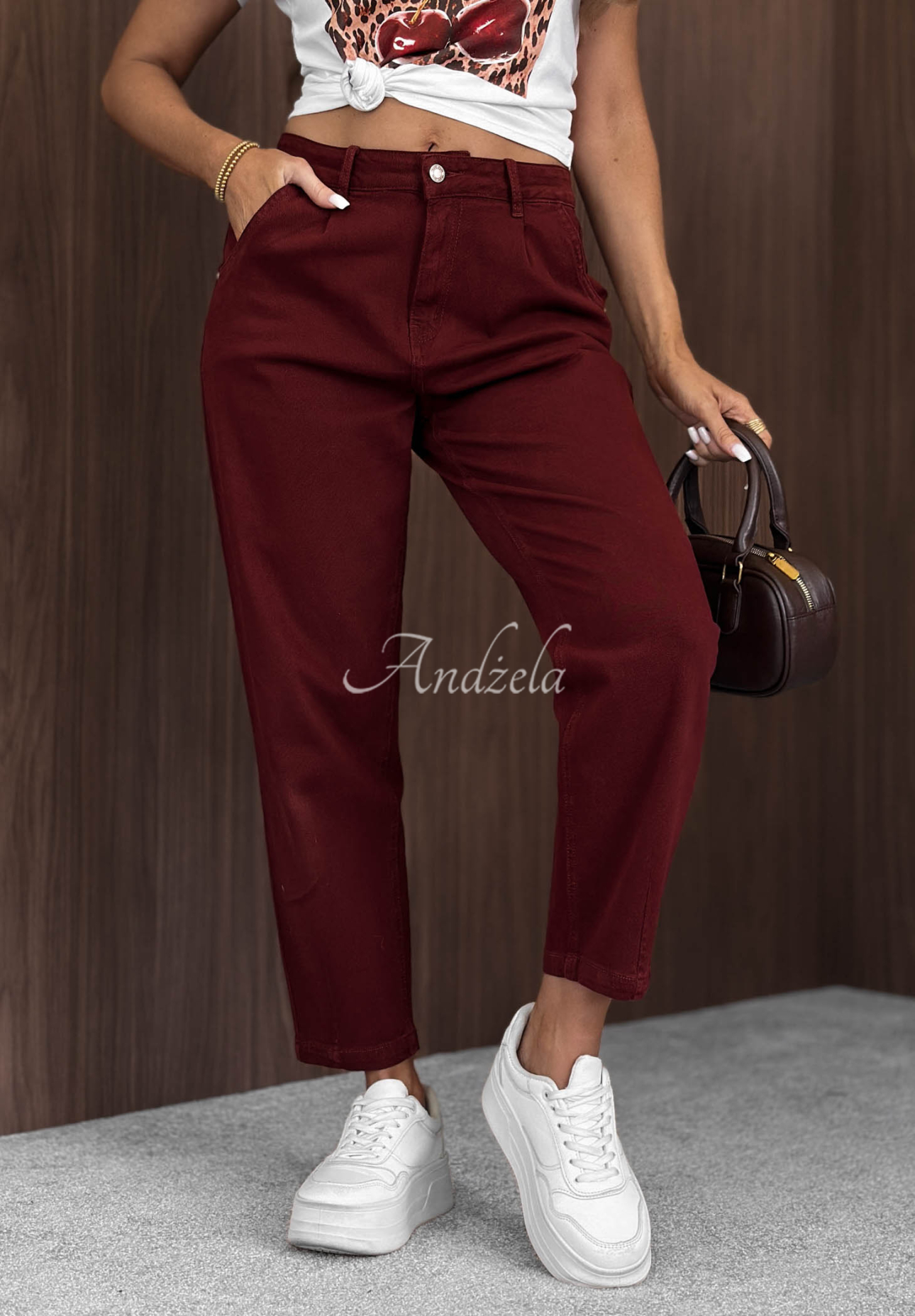 Spodnie jeansowe mom fit No Reason Why burgundowe