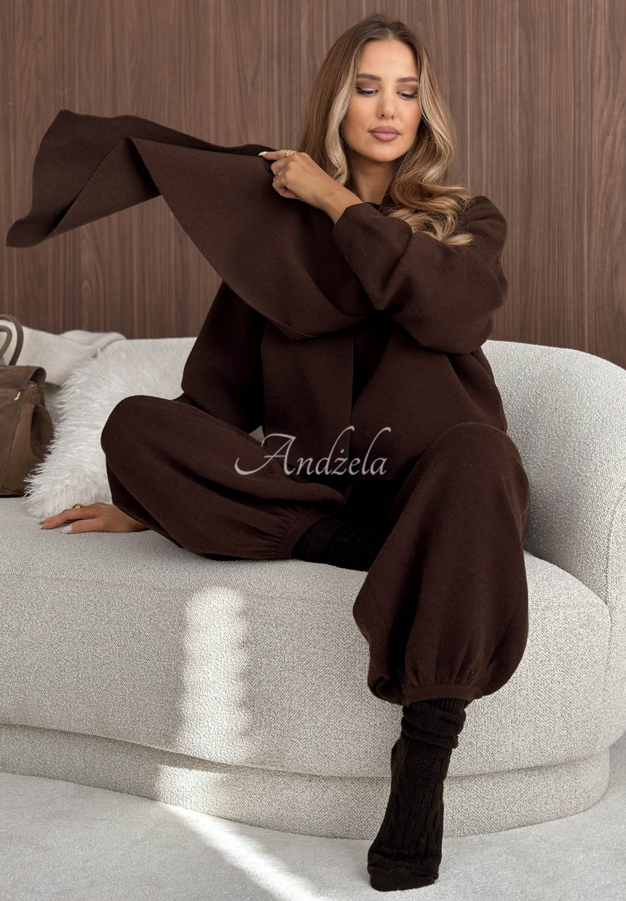 Style Darling Chocolate-Colored Knit Set with Scarf (Viscose)