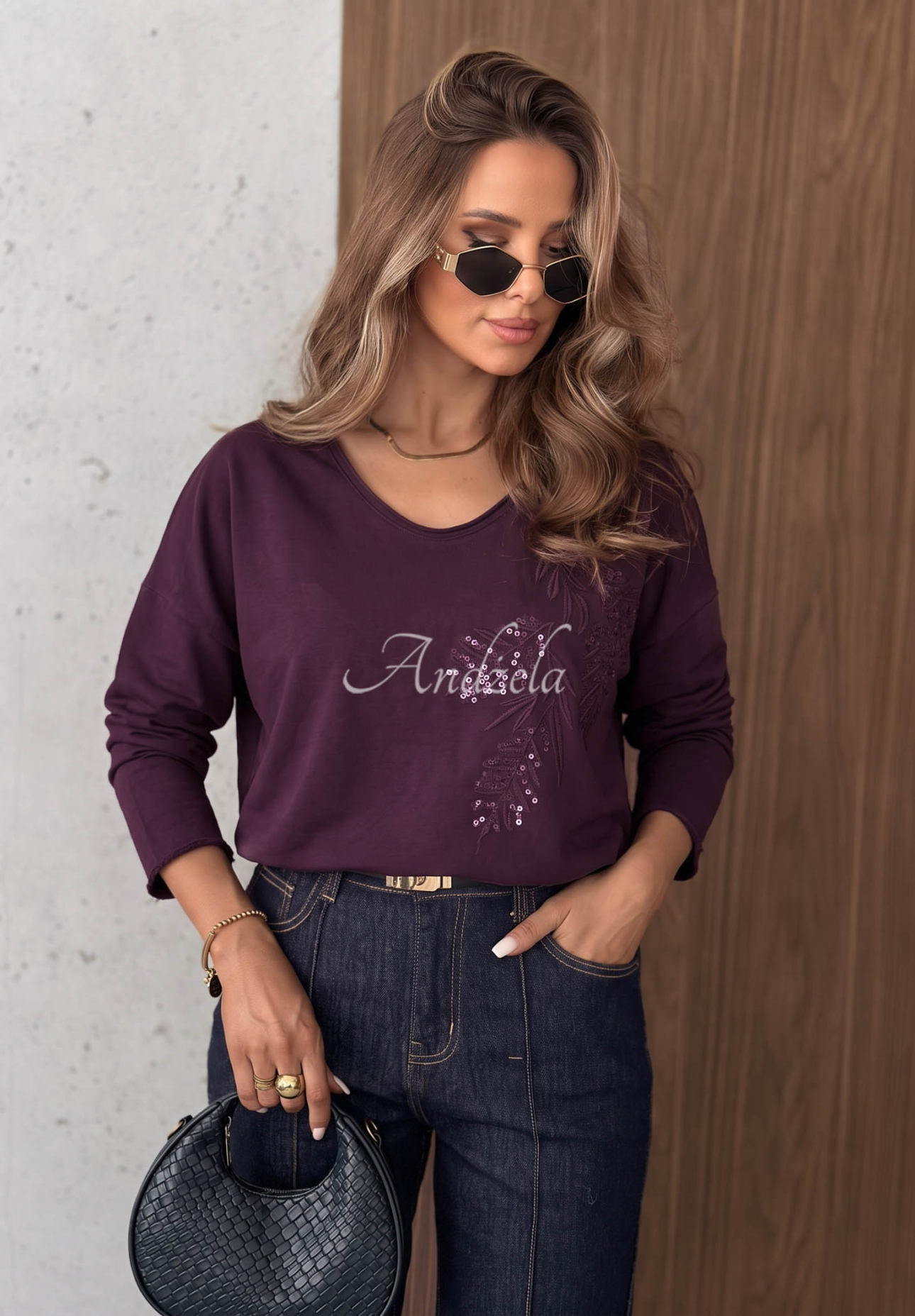 Bluzka longsleeve z dekoltem i cekinami Last Sunrays jagodowa