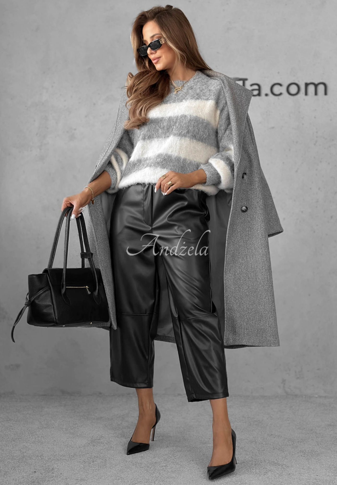 Miękki sweter w paski z wełną Little Cloud szaro-biały