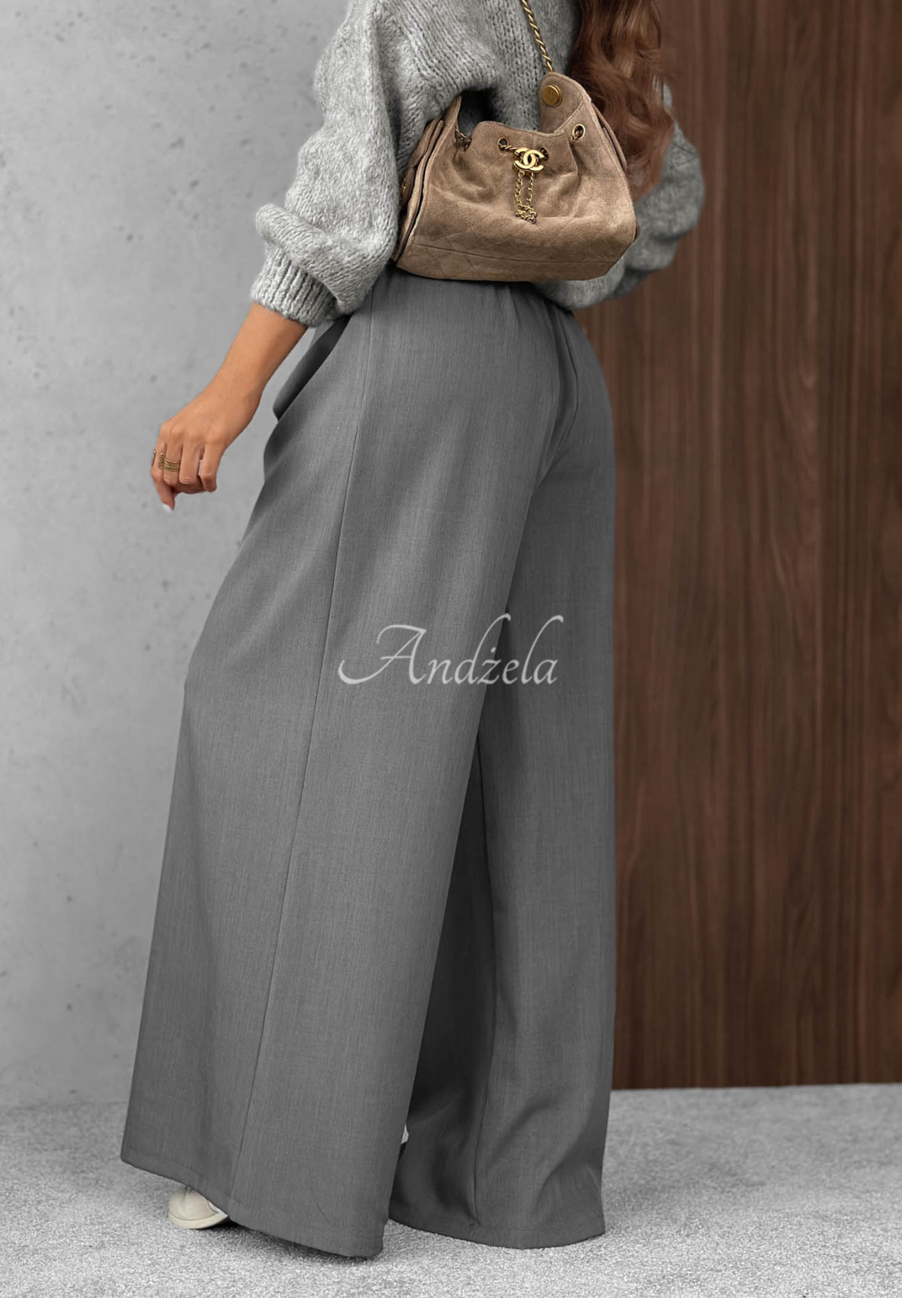 Elegant wide-leg pants with pleats by Timeless Poise in gray