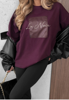 T-shirt z ozdobną aplikacją This Happens burgundowy