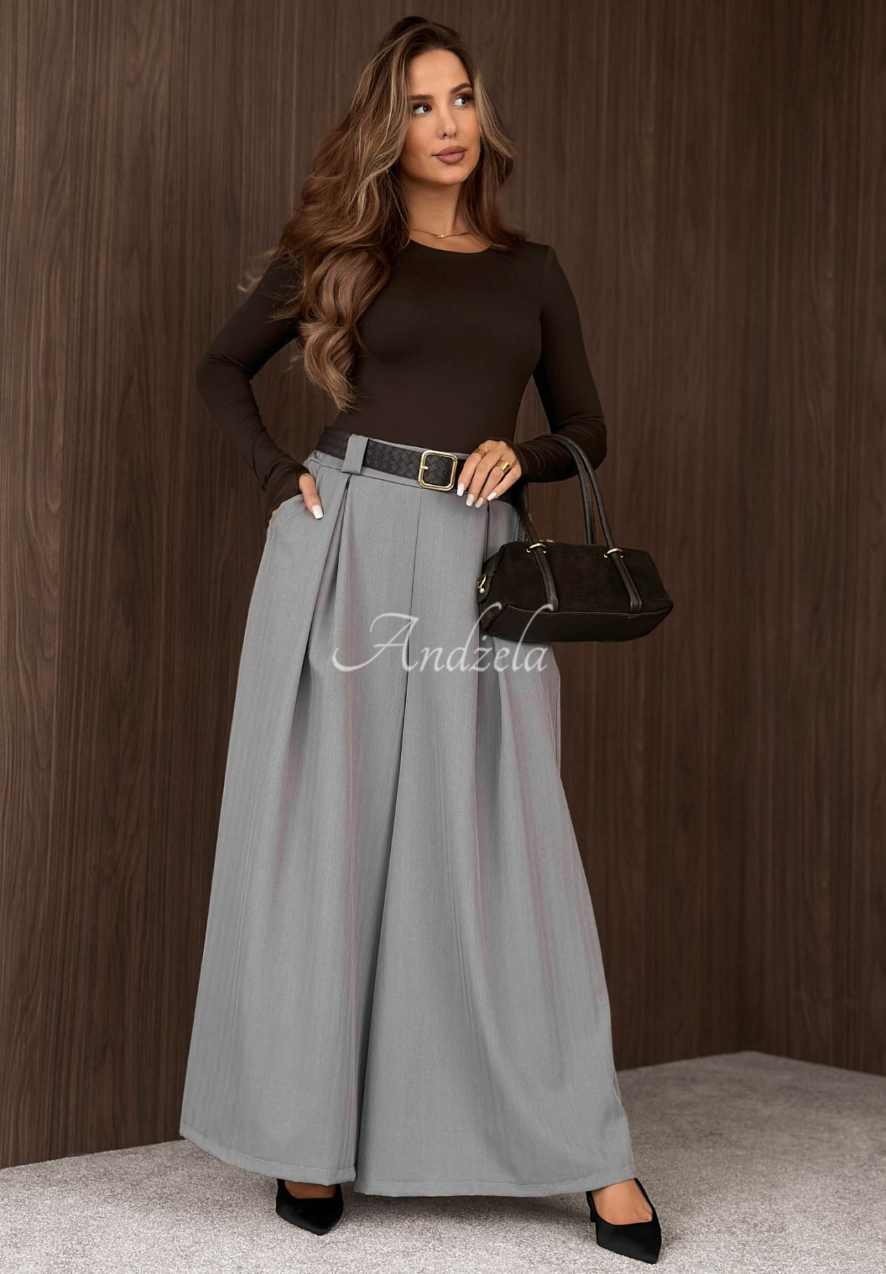Simple Elegance Gray Wide-Leg Fabric Pants with a Belt