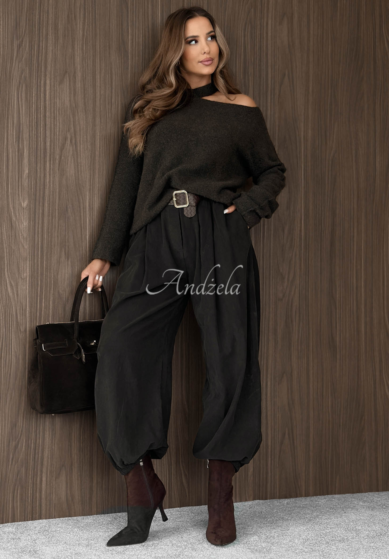 Simple Edit chocolate-colored cotton corduroy jogger pants with a belt