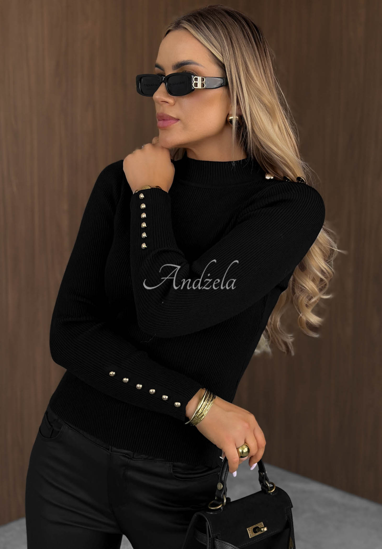 Prążkowana bluzka longsleeve z wiskozy Essential Fit czarna