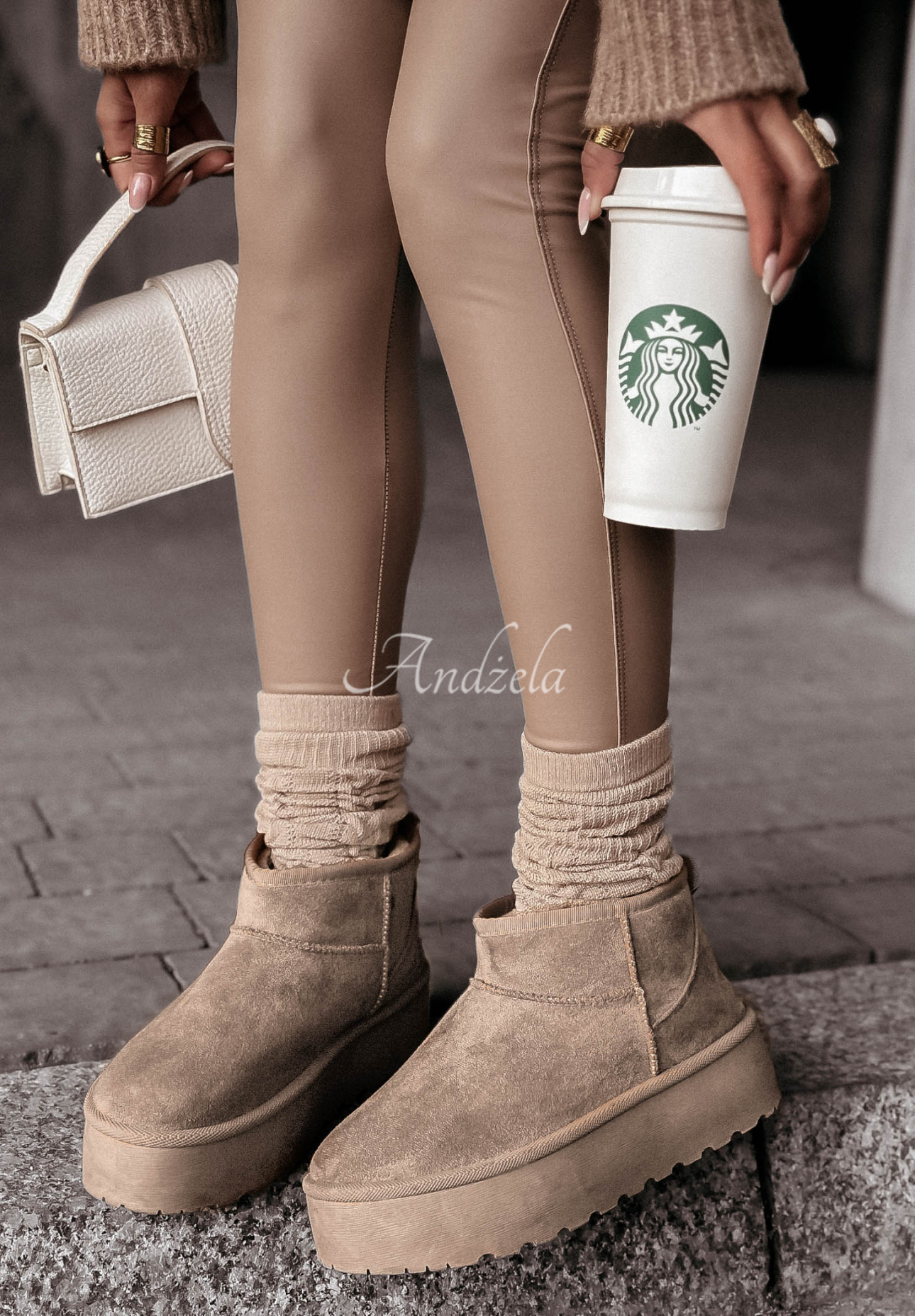 Crunchy Snow Fango Suede Snow Boots