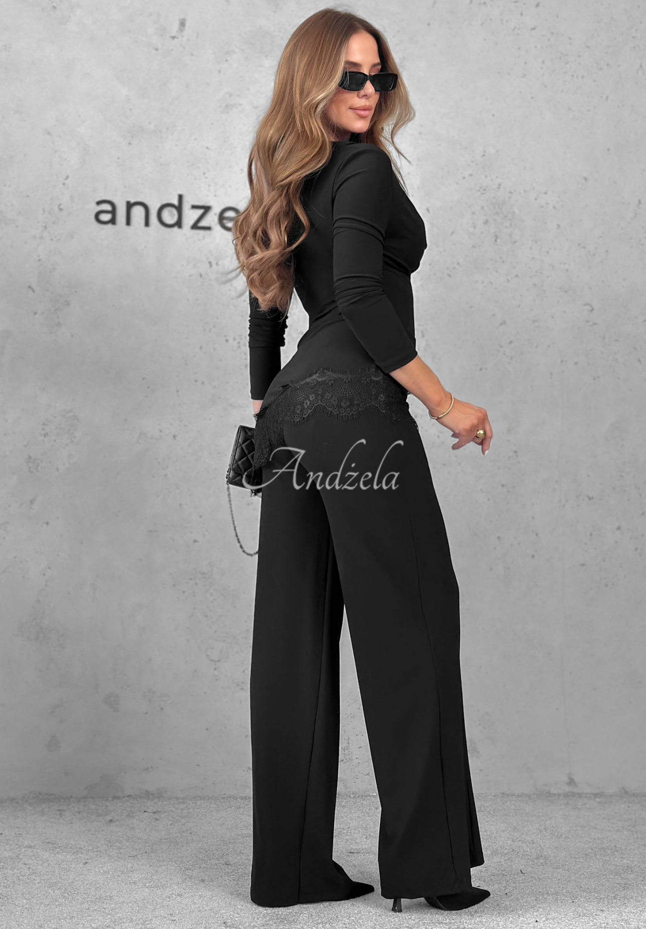Elegant set: lace blouse and Boss Babe pants in black