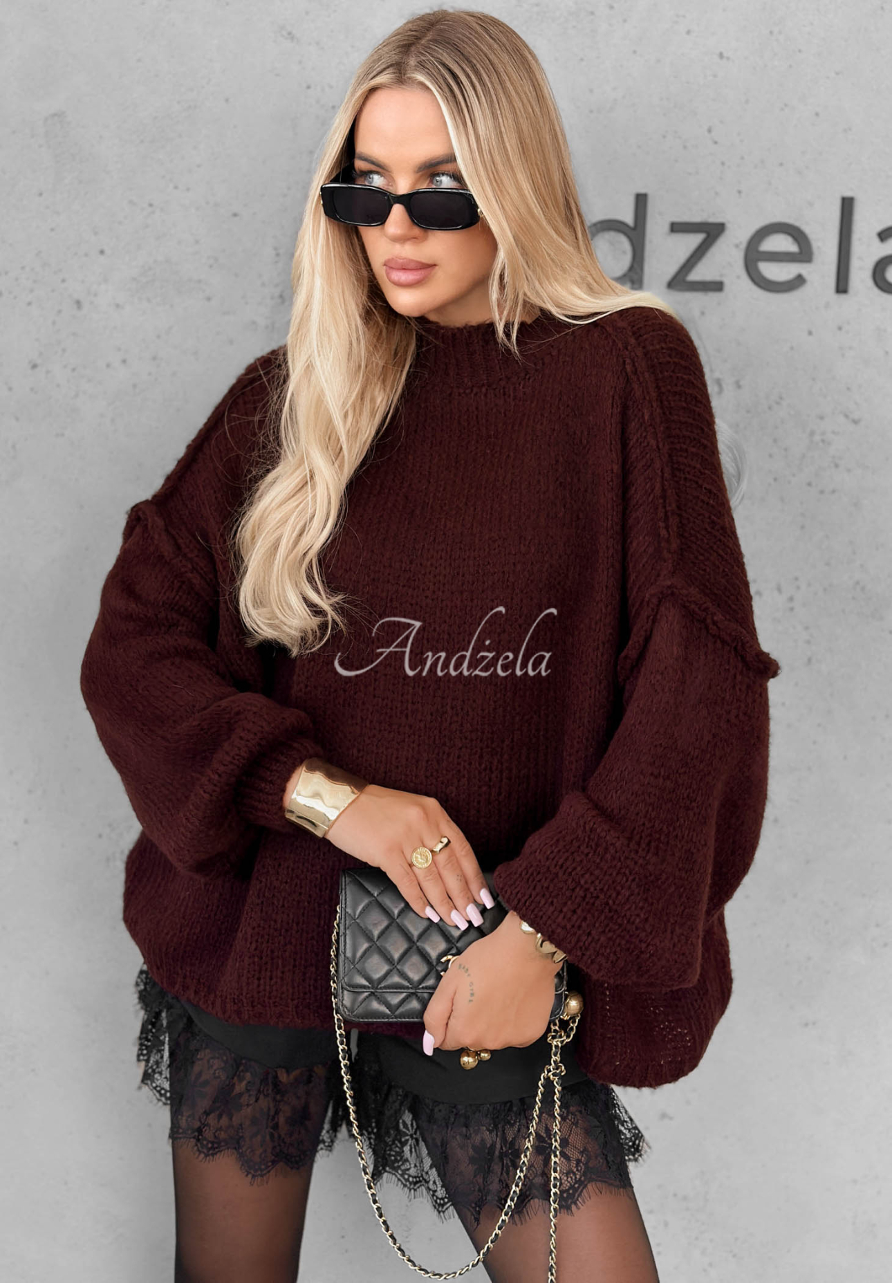 Miękki sweter oversize November Mist burgundowy
