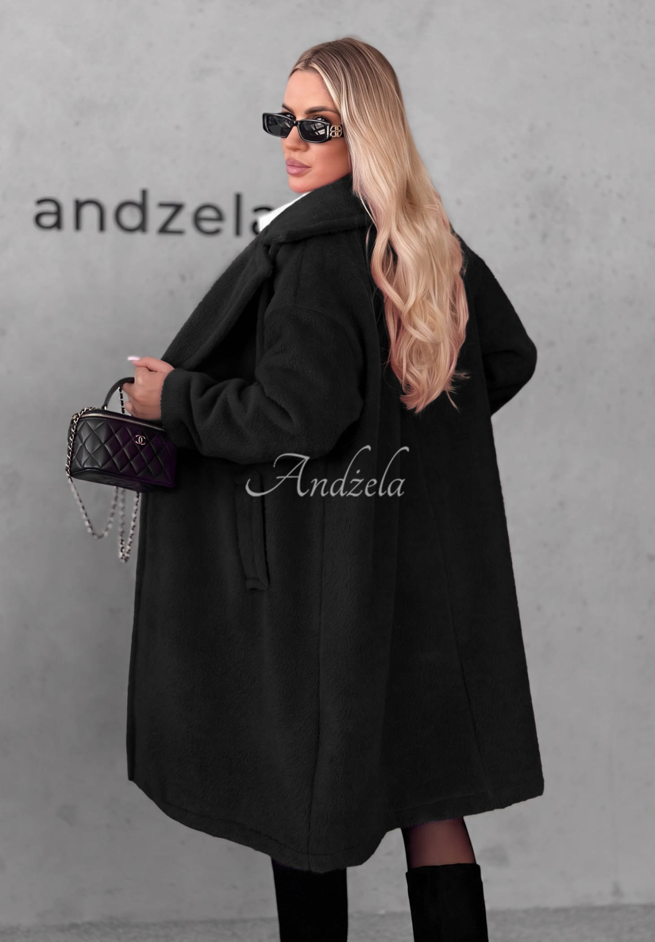 Warm Story Long Sheepskin Coat with Wool and Viscose, Black