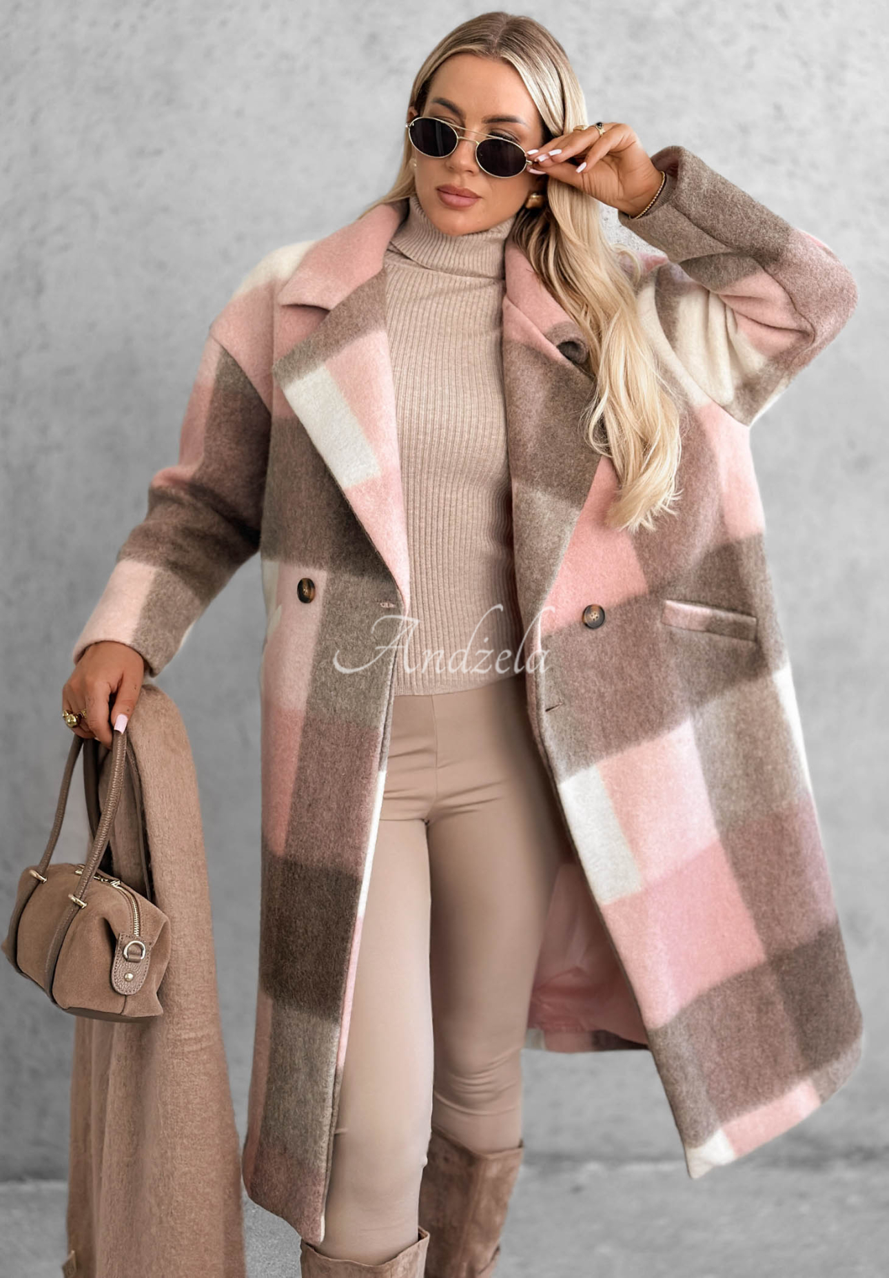 Long Checkered Coat with Wool, "Leaves Are Falling," Beige and Pink