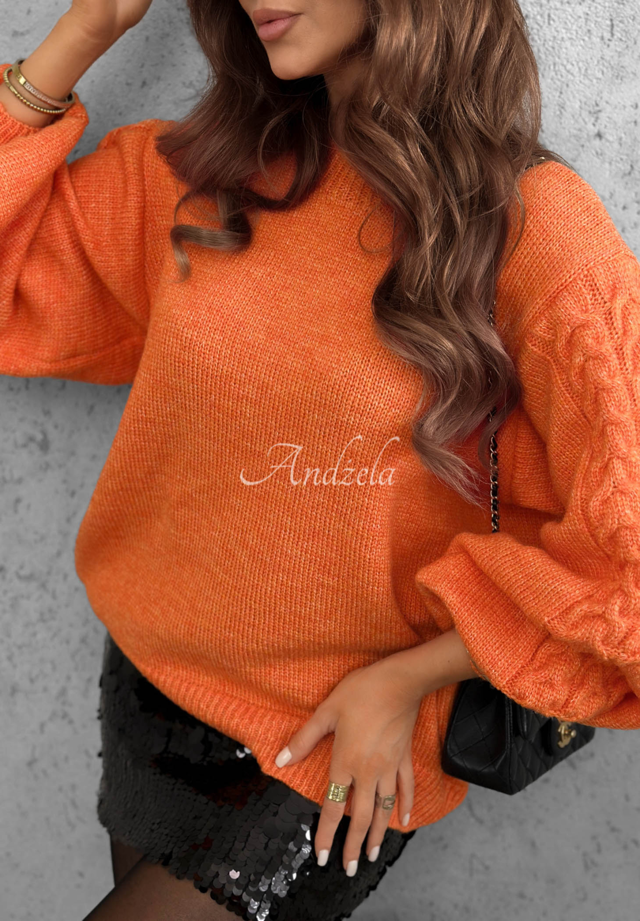 Sweter z wełną z ozdobnie plecionymi rękawami Comfort First pomarańczowy