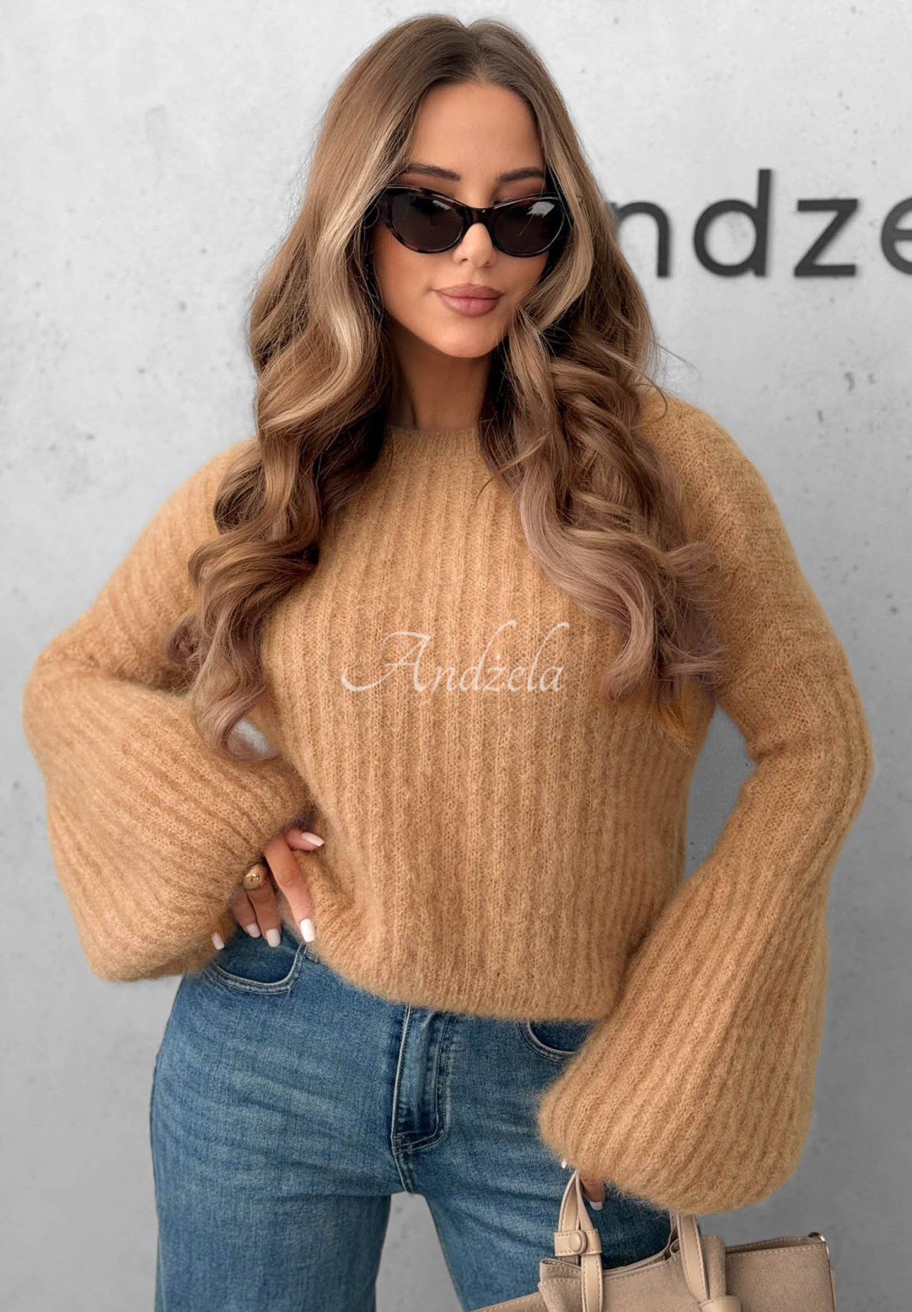 Moherowy sweter z szerokimi rękawami Cocomore Cloudly camelowy