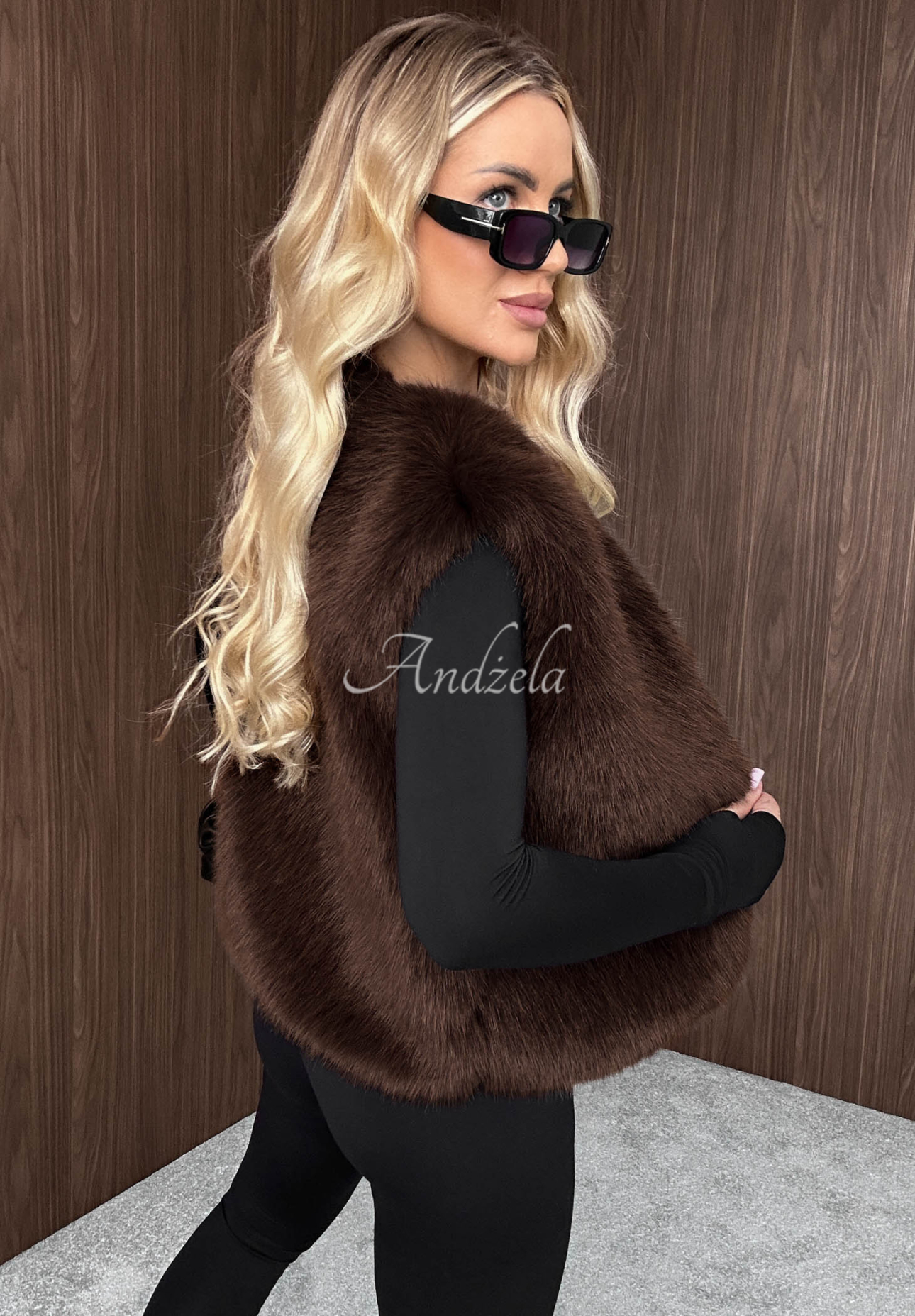 Cozy Fur Short Fur Vest, Chocolate