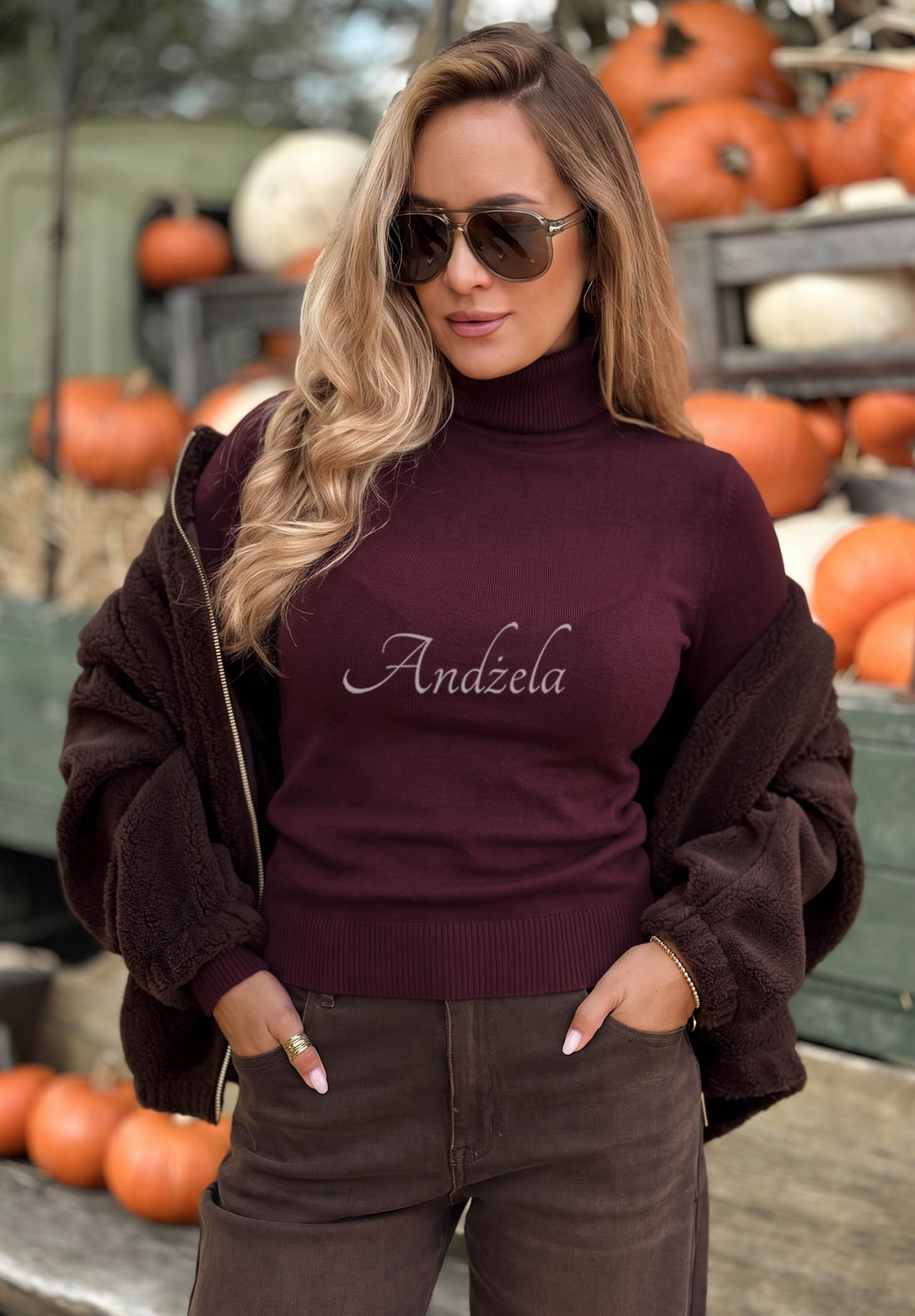 Dopasowany sweter z golfem Solange jagodowy