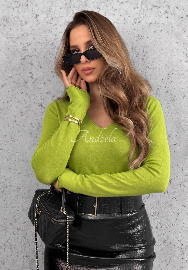 Selavi Lightweight Viscose Sweater in Avocado Green