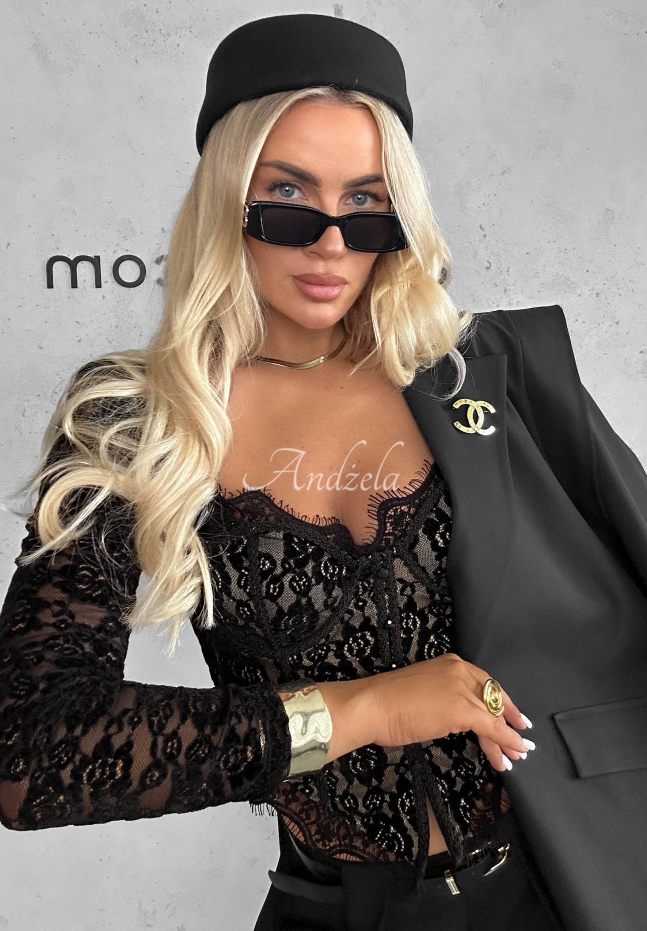 Gorsetowa bluzka longsleeve z koronki Pure Seduction czarna