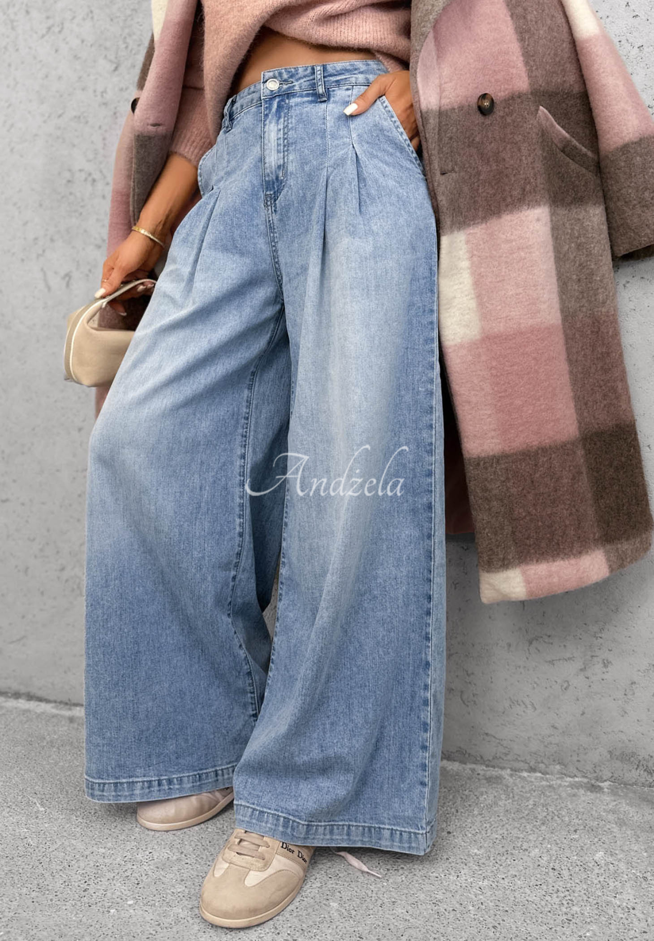 Daily Walk Light Blue Wide-Leg Jeans