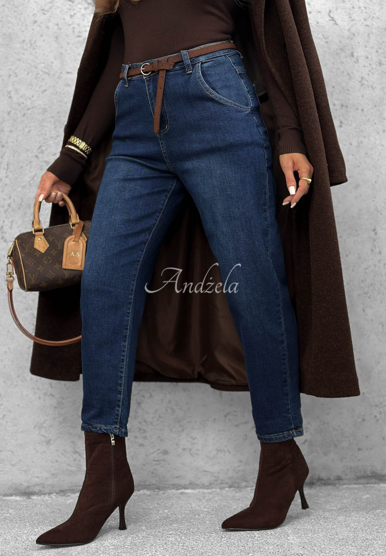 Running Late dark blue mom-fit jeans with a belt
