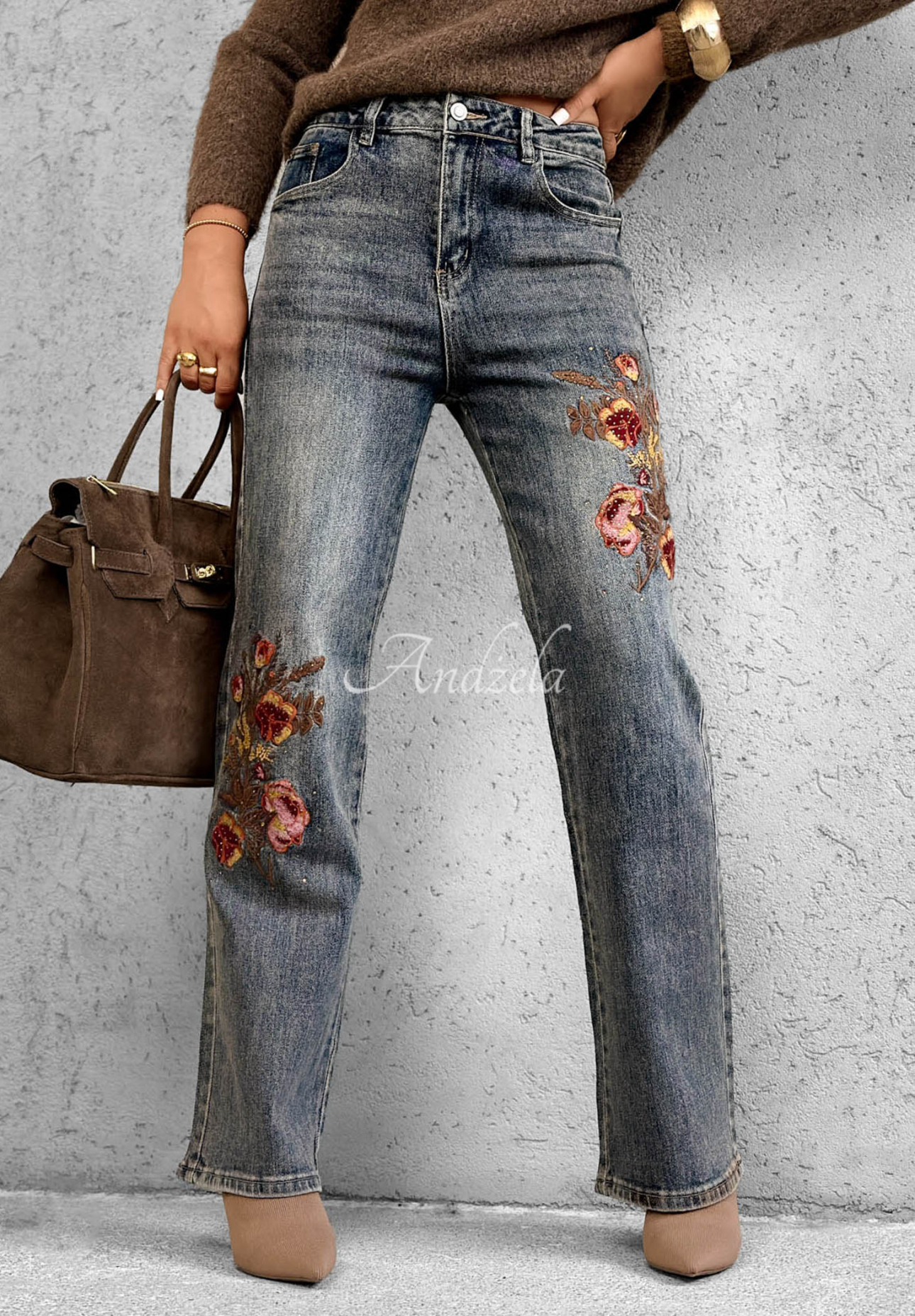 Straight-leg jeans with embroidered Morning Flores flowers, blue