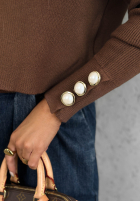 Sweter z golfem i ozdobnymi guzikami The Everyday burgundowy