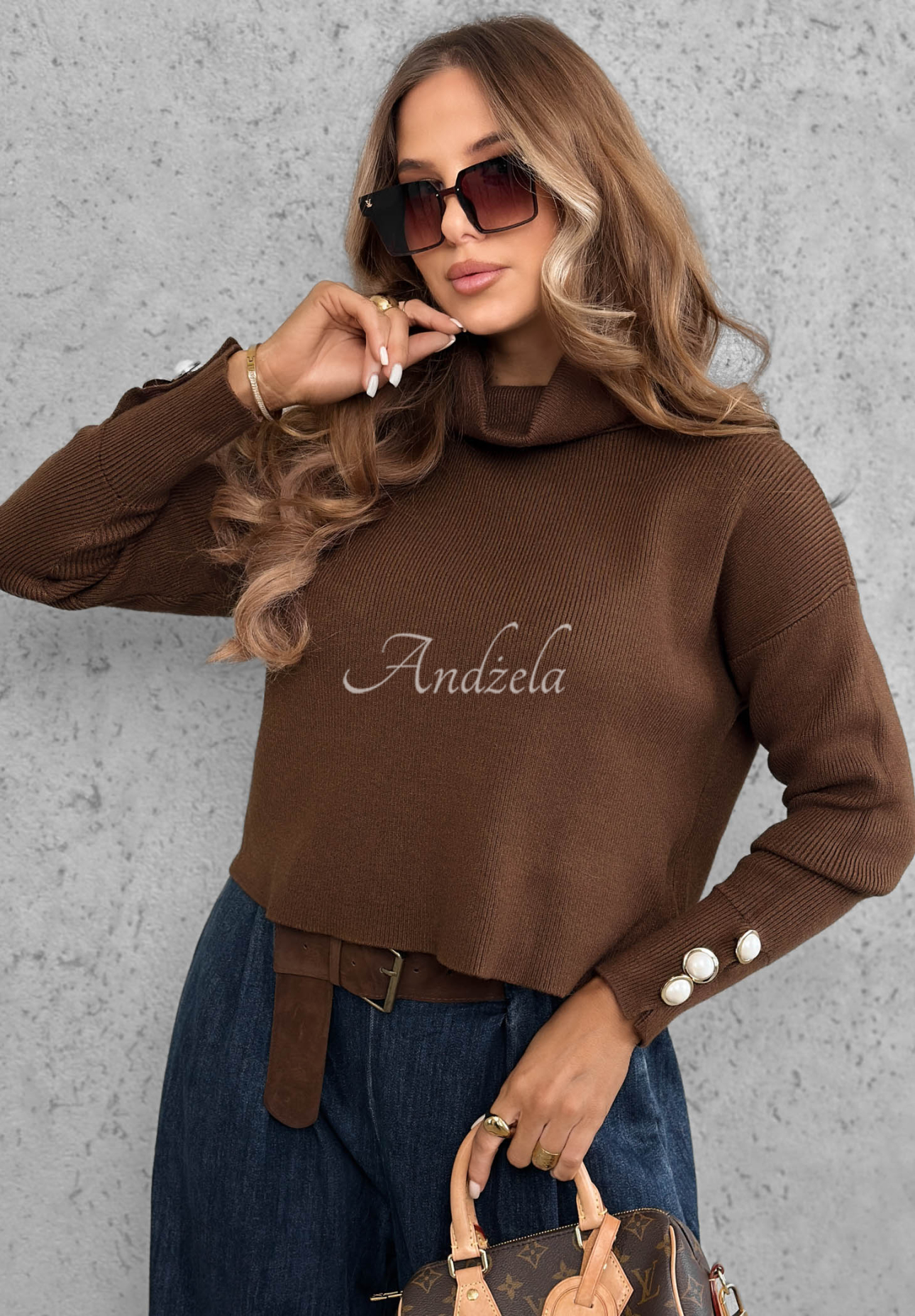 The Everyday chocolate-colored viscose turtleneck sweater with decorative buttons