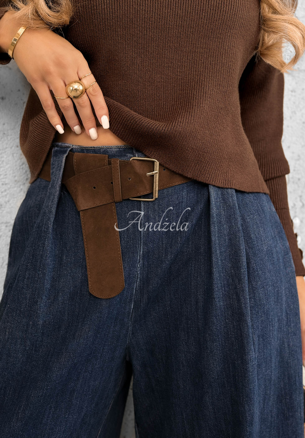 Spodnie jeansowe wide leg z paskiem Amber Chapter granatowe