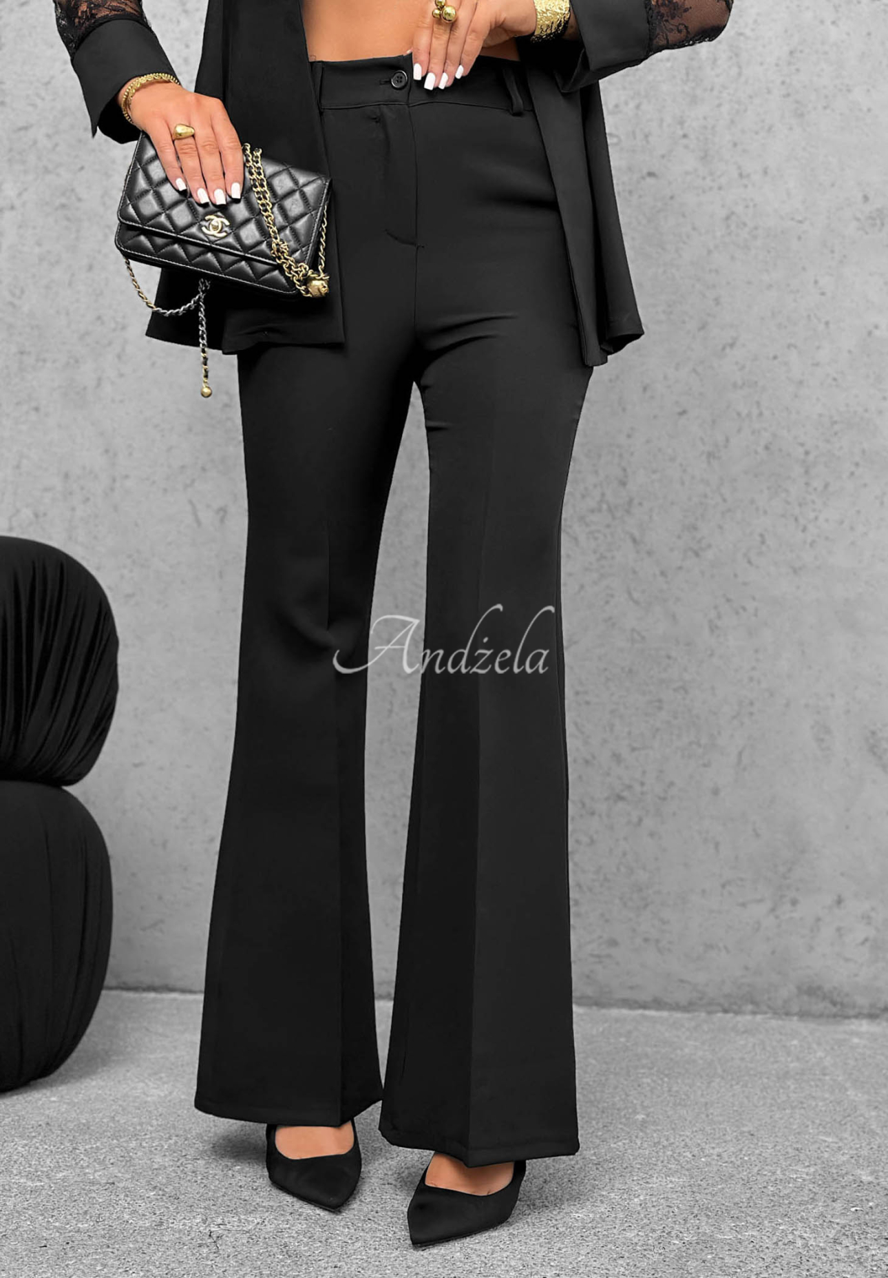 Elegancki komplet z koronką Noir Elegance czarny
