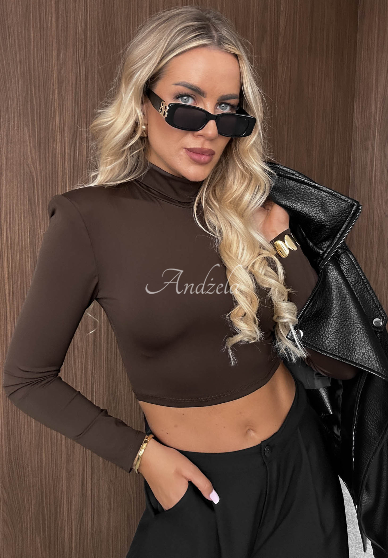 Sassy Muse Short Long-Sleeve Turtleneck Top, Chocolate