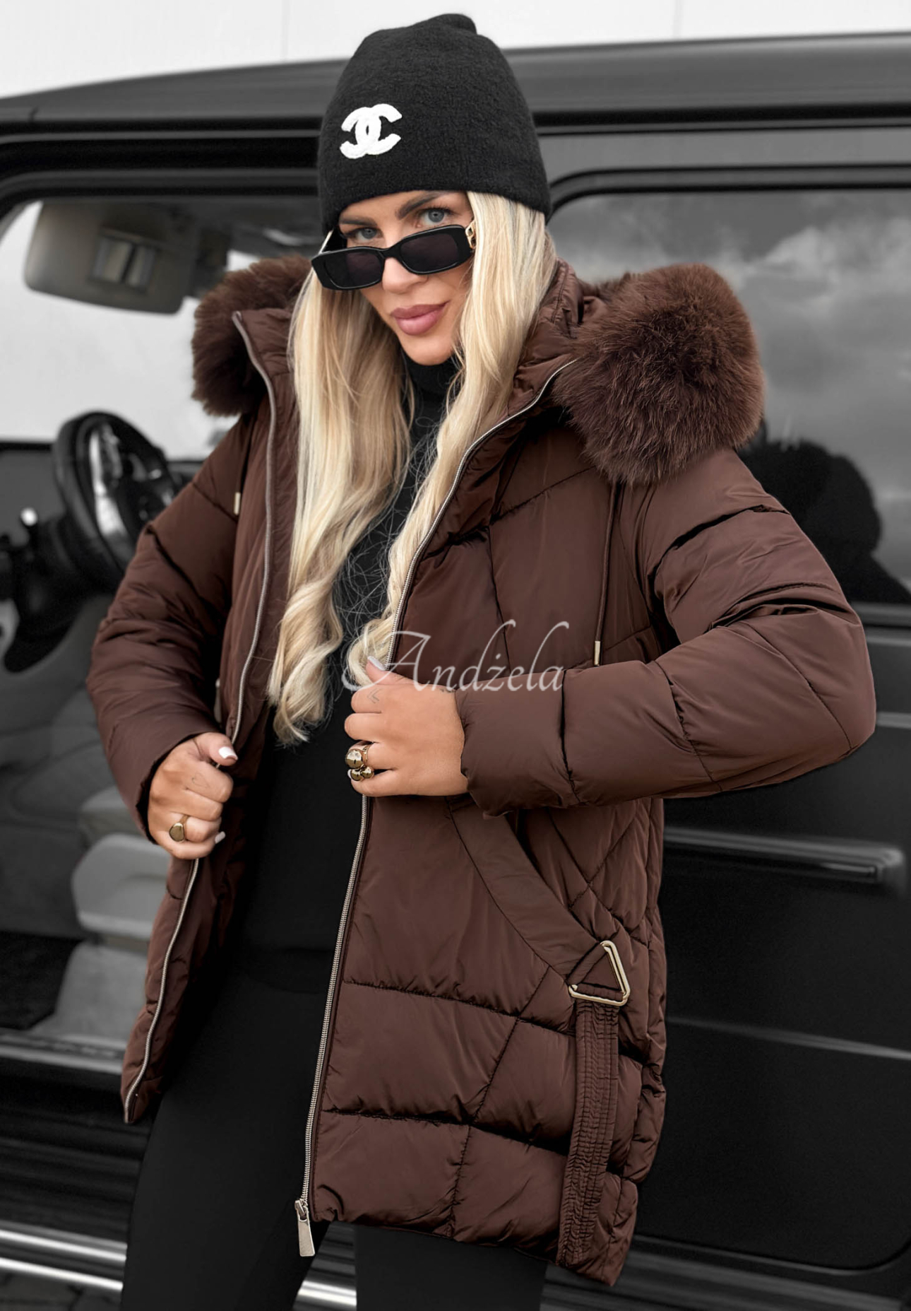 Pikowana kurtka z futerkiem Snow Babe czekoladowa