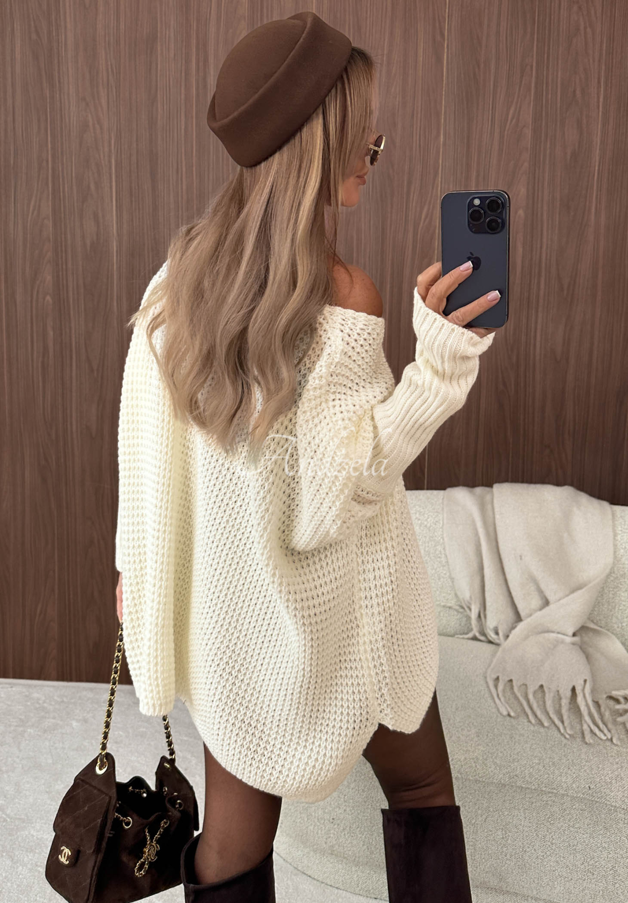Asymetryczny sweter oversize Amber Knit ecru