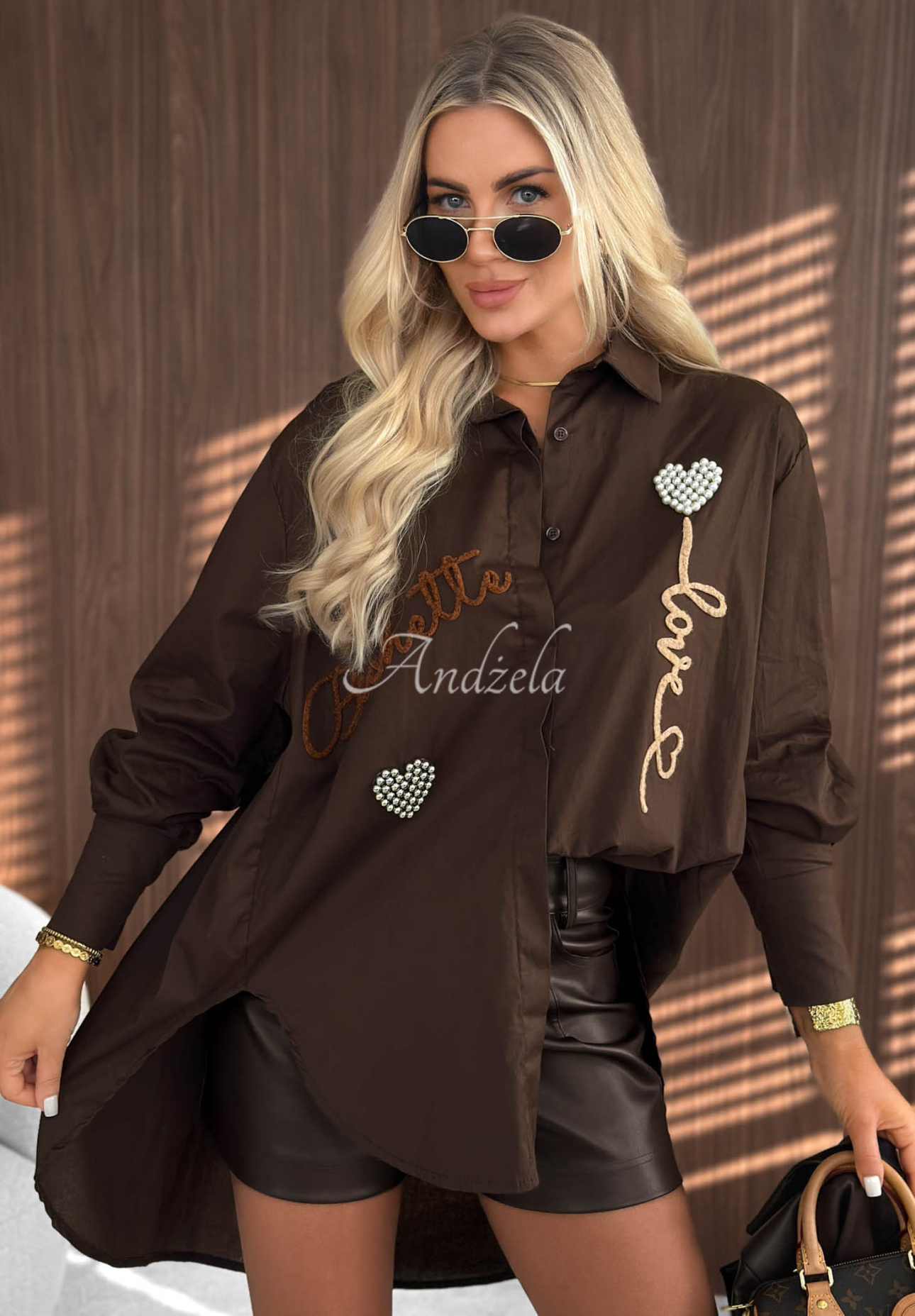 Chocolate-colored Bichette cotton asymmetrical shirt with patches