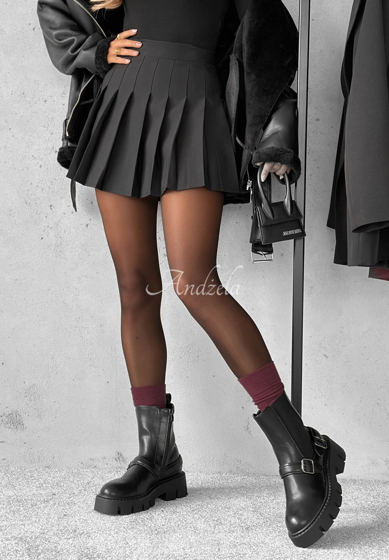 Rolling My Eyes pleated mini skirt black