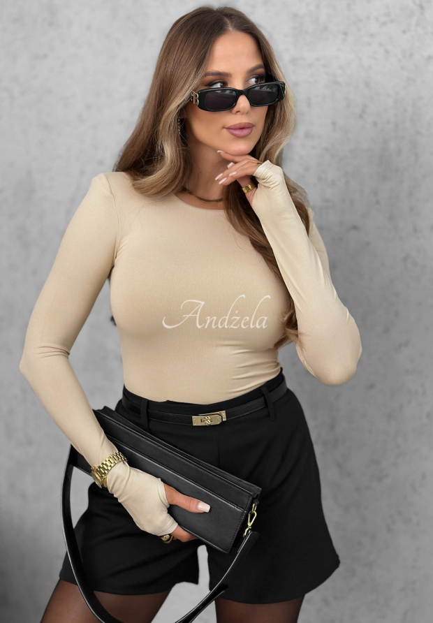 Basically Fine beige long-sleeved blouse