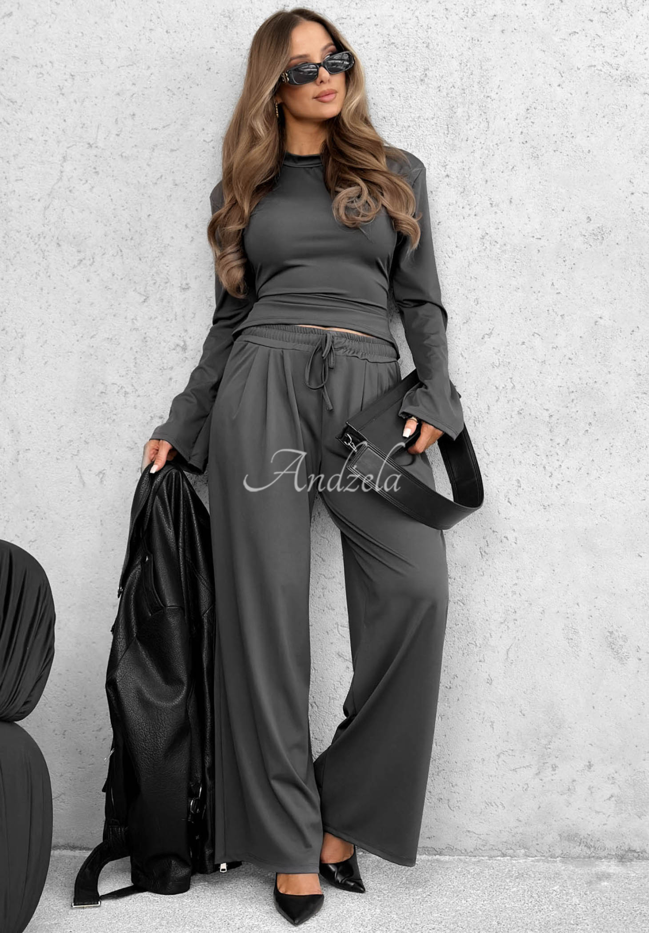 Komplet bluzka z wiązaniem i spodnie wide leg Keep Secret szary