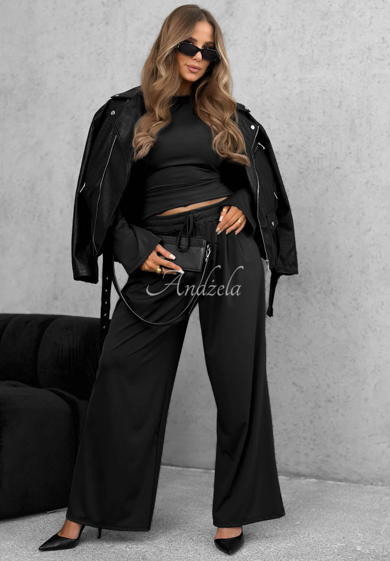Komplet bluzka z wiązaniem i spodnie wide leg Keep Secret czarny