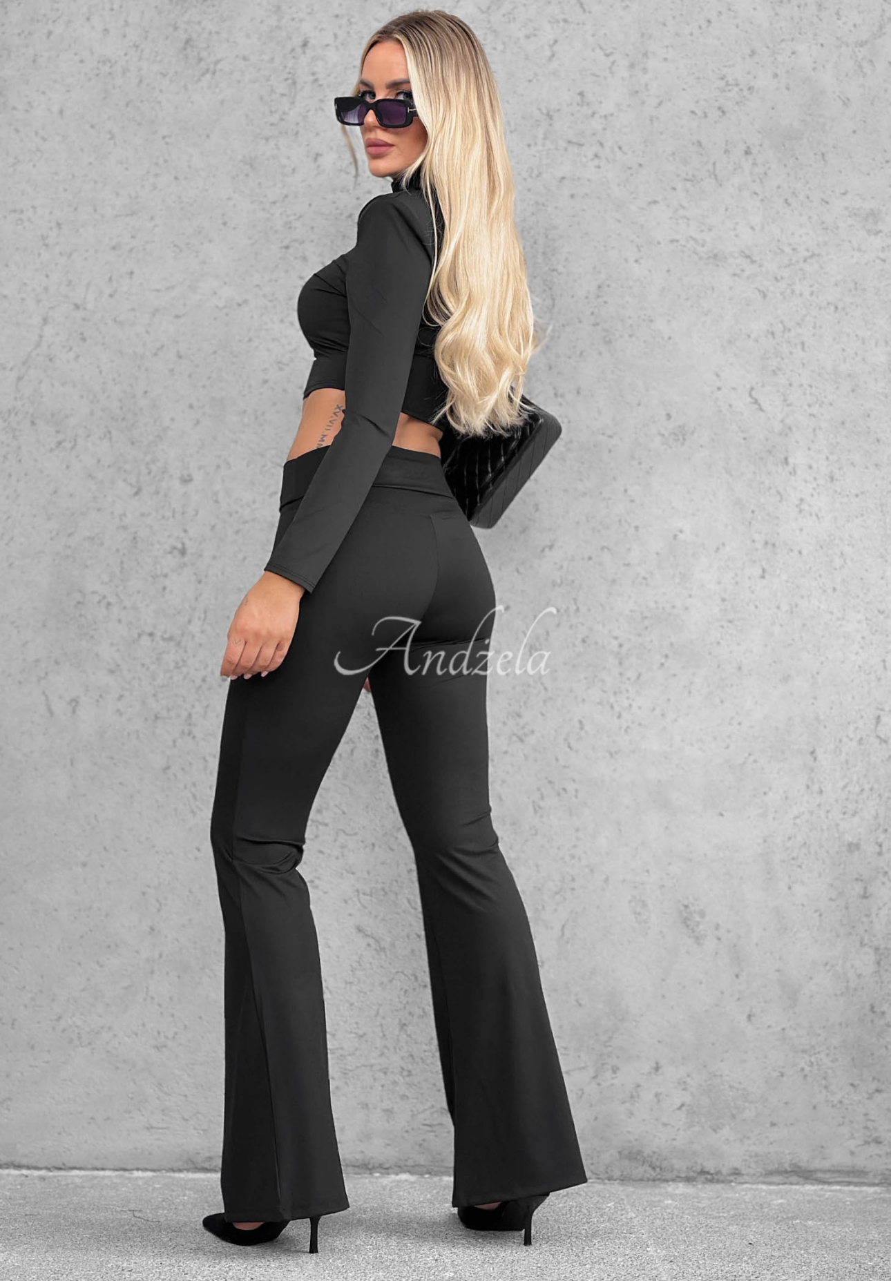 Dopasowane legginsy dzwony z szerokim pasem Perfect Match czarne