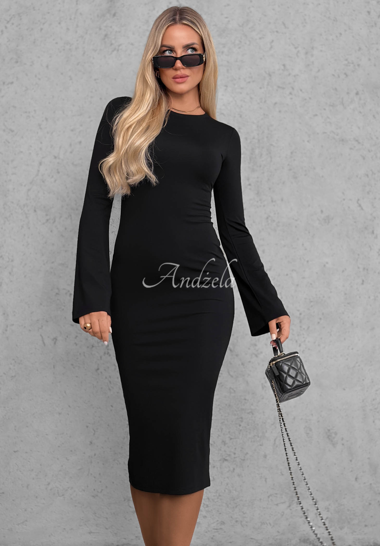 Wiskozowa sukienka longsleeve dzwonek Champagne Nights czarna