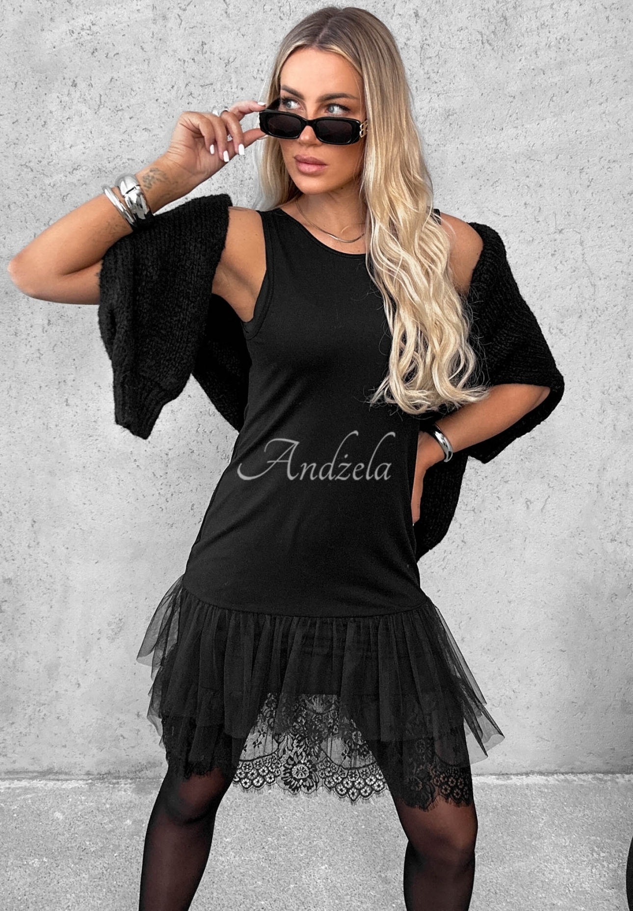 Good Point Black Viscose Slip Dress with Lace