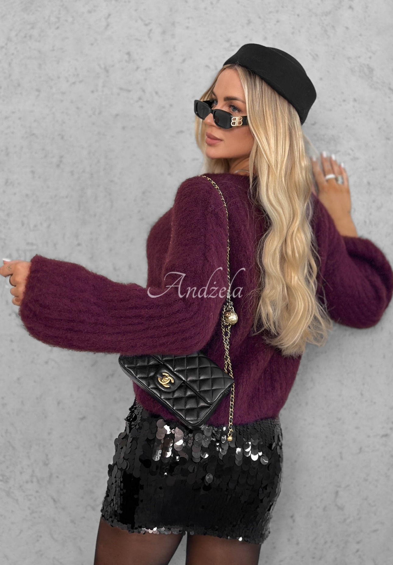 Moherowy sweter z szerokimi rękawami Better Than That jagodowy