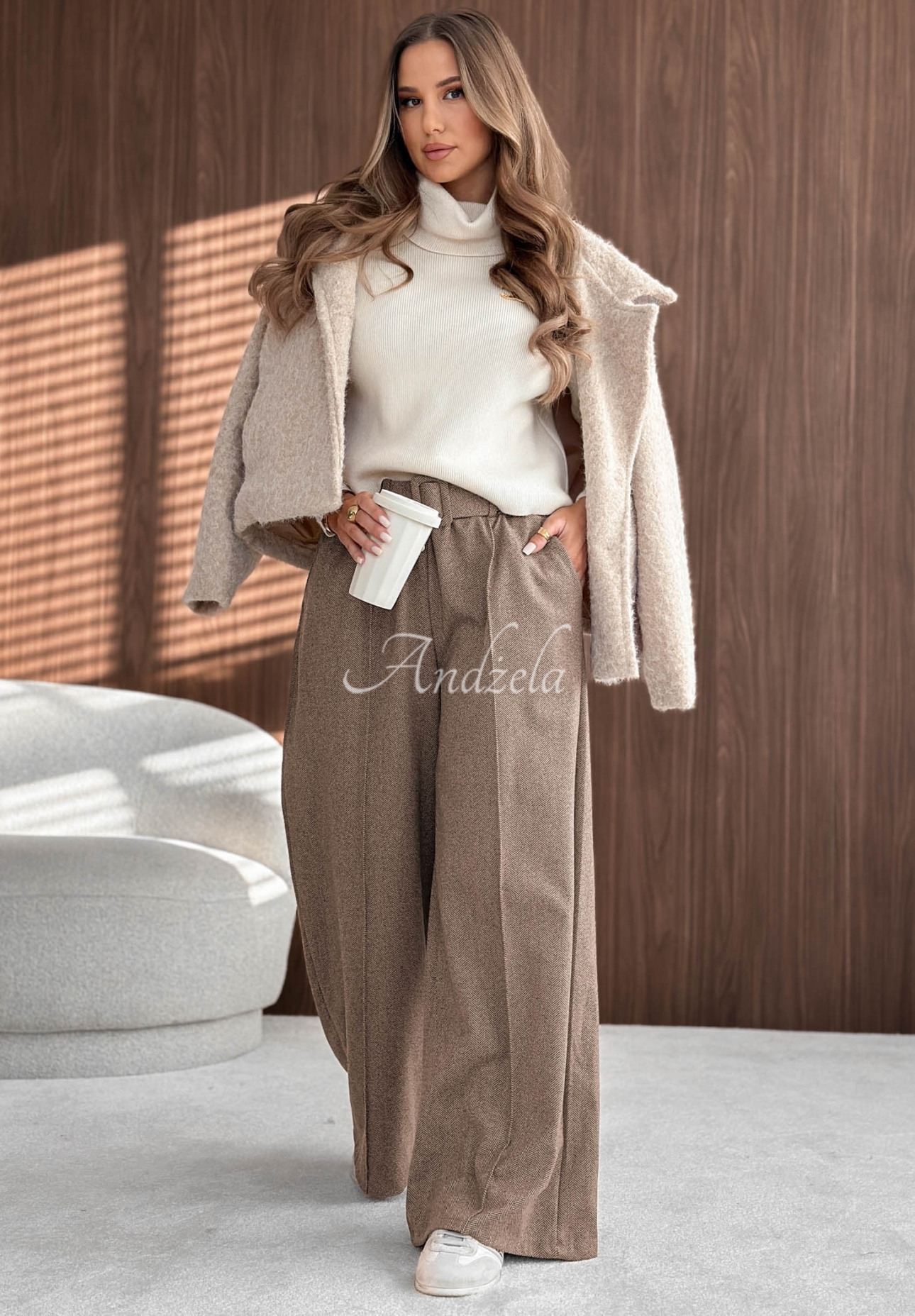 Wide-leg viscose pants with stitching, Warm Coffee beige