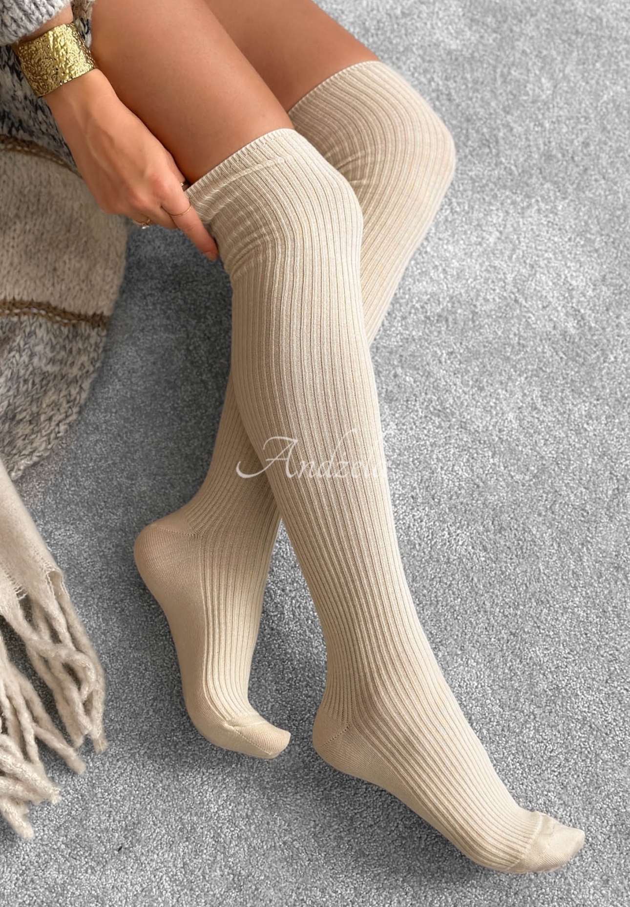 Prążkowane zakolanówki z wełną merino Pretty Legs ecru