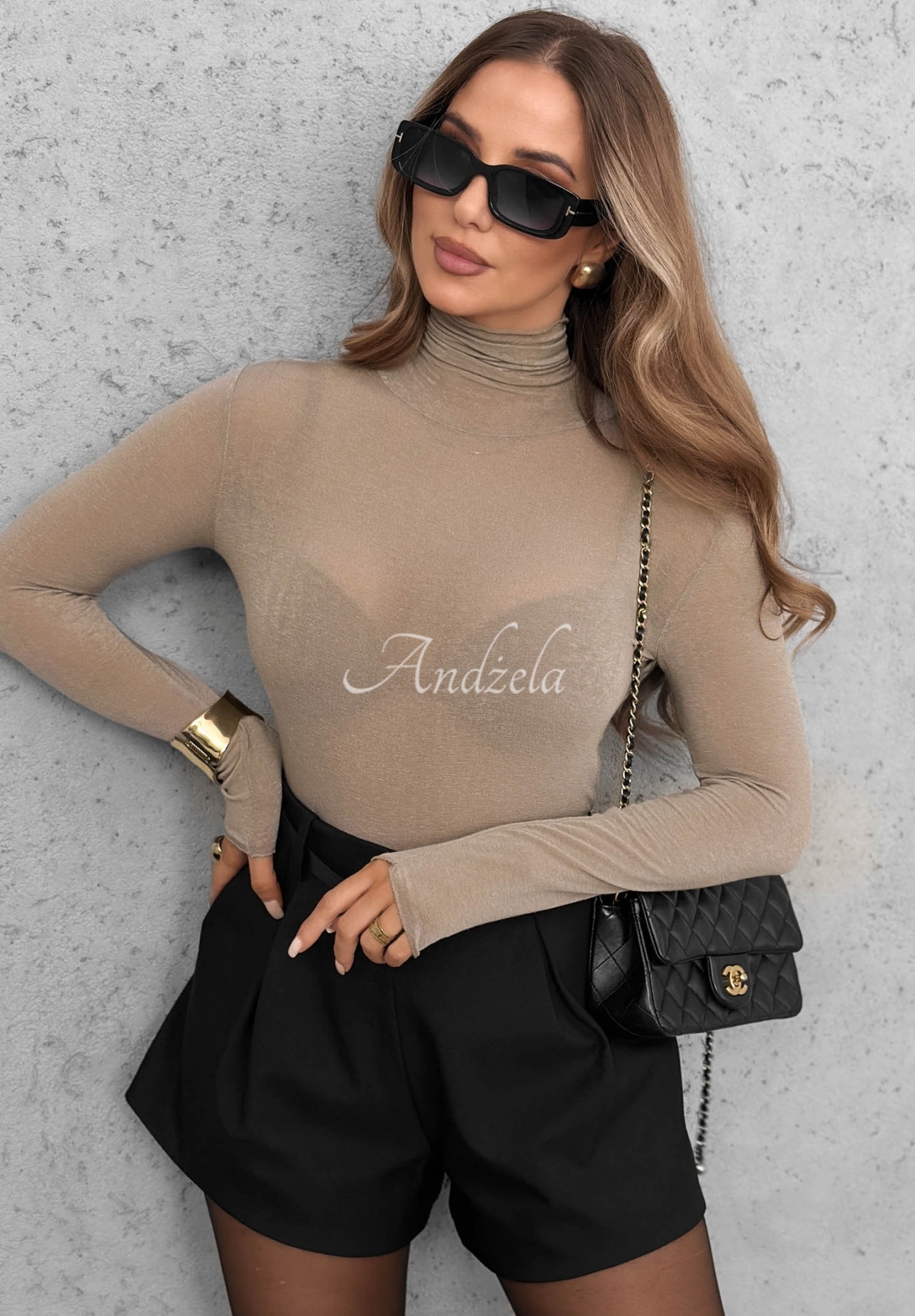 Soft And Warm Beige Long-Sleeve Turtleneck Blouse with Viscose and Cashmere