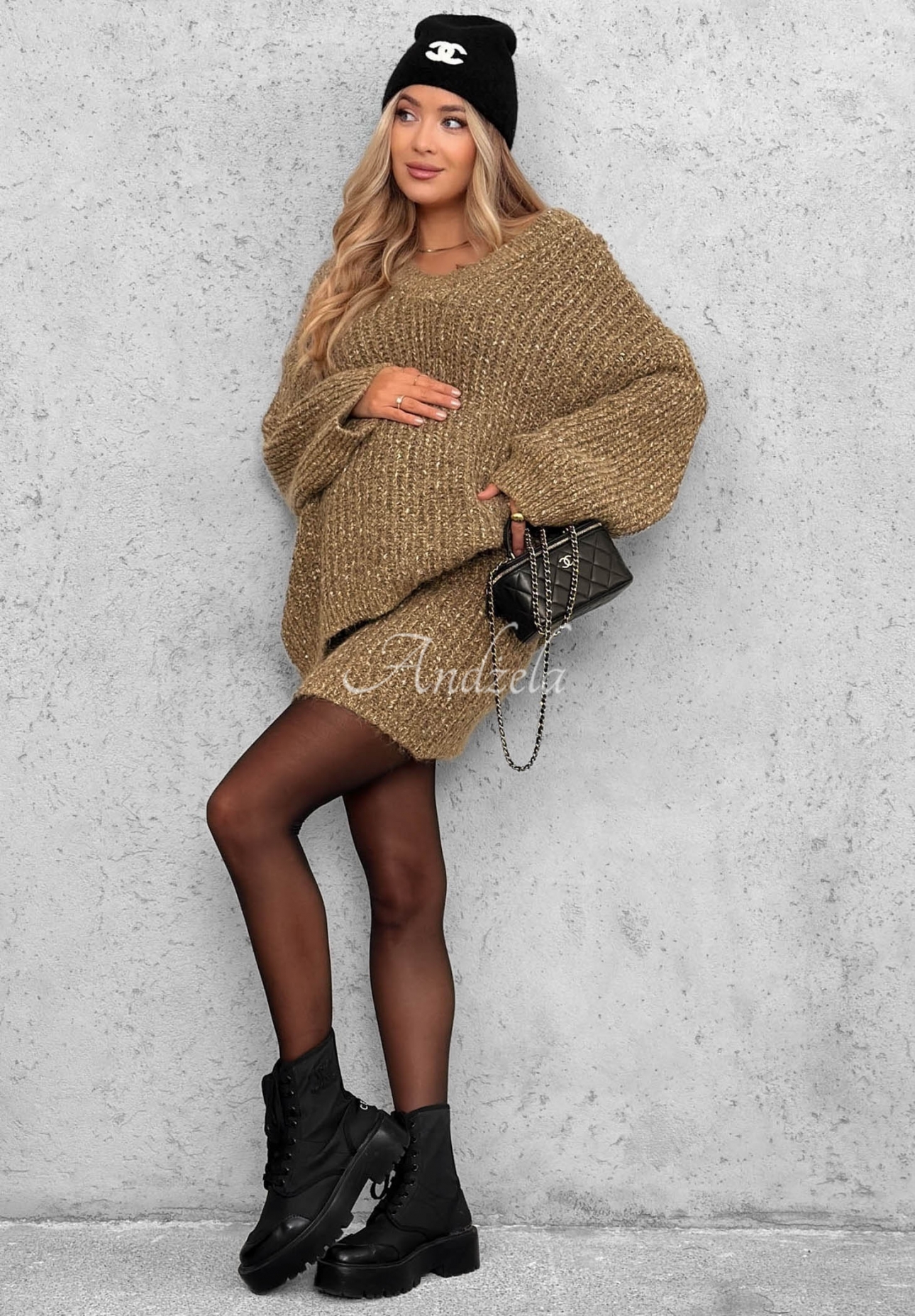 Dzianinowy komplet sweter i spódniczka mini z wełną Cloud Hug mokka