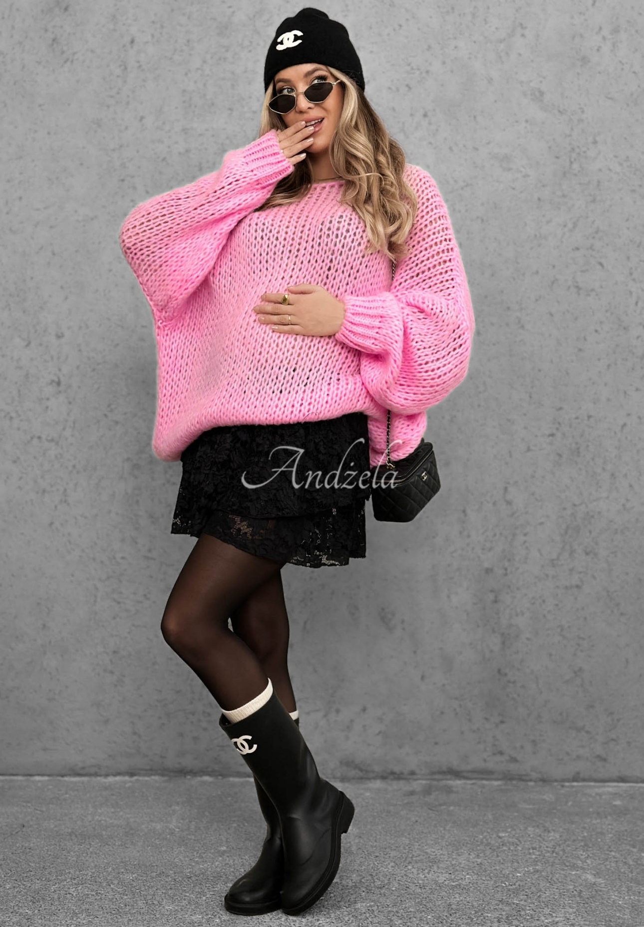 Miękki sweter oversize z wełną i wiskozą Sugar Babe różowy
