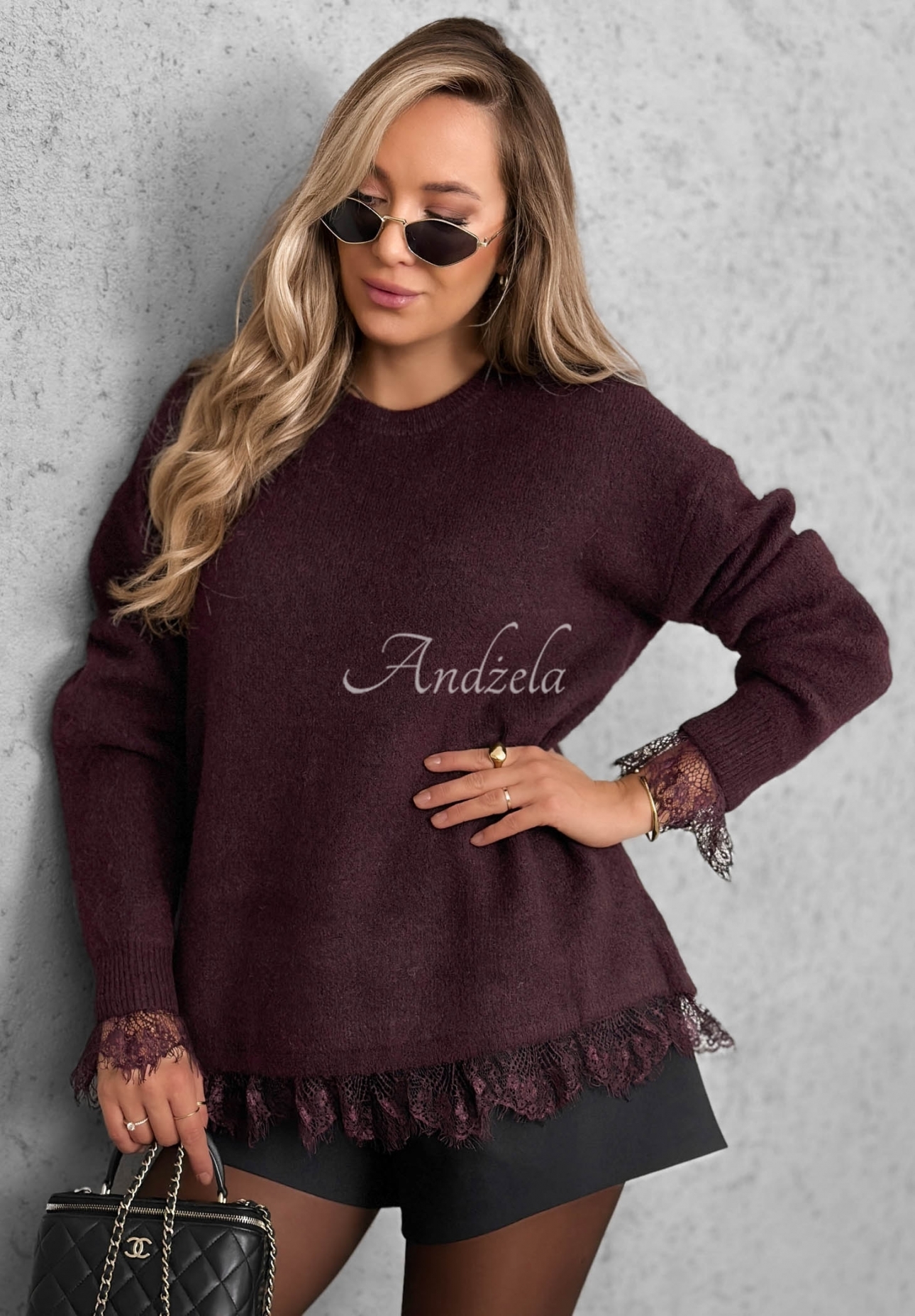 Sweter oversize z wełną i koronką Cozy Softness jagodowy