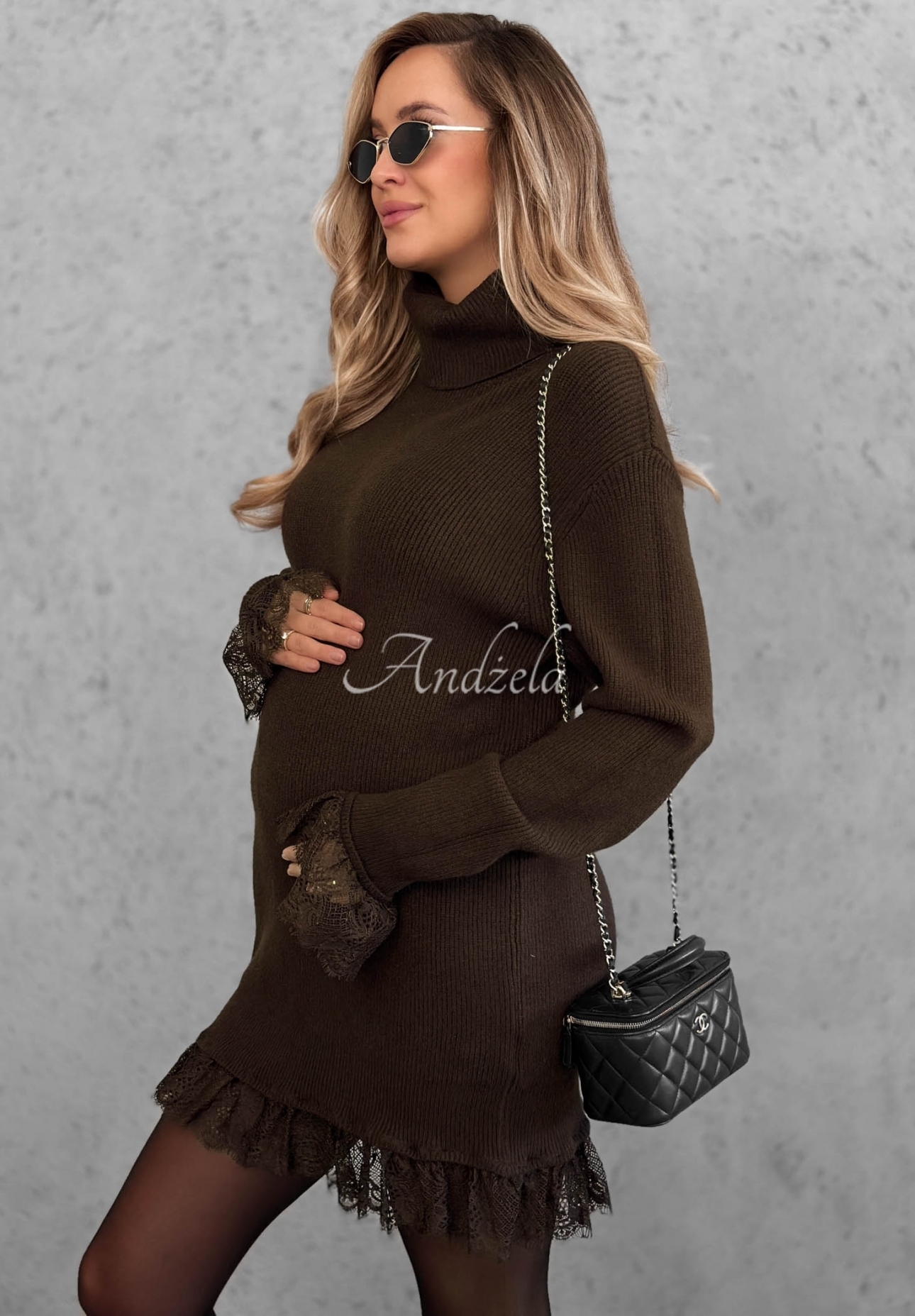 Autumn Spell Chocolate-Colored Viskose Knit Dress with a Turtleneck and Lace