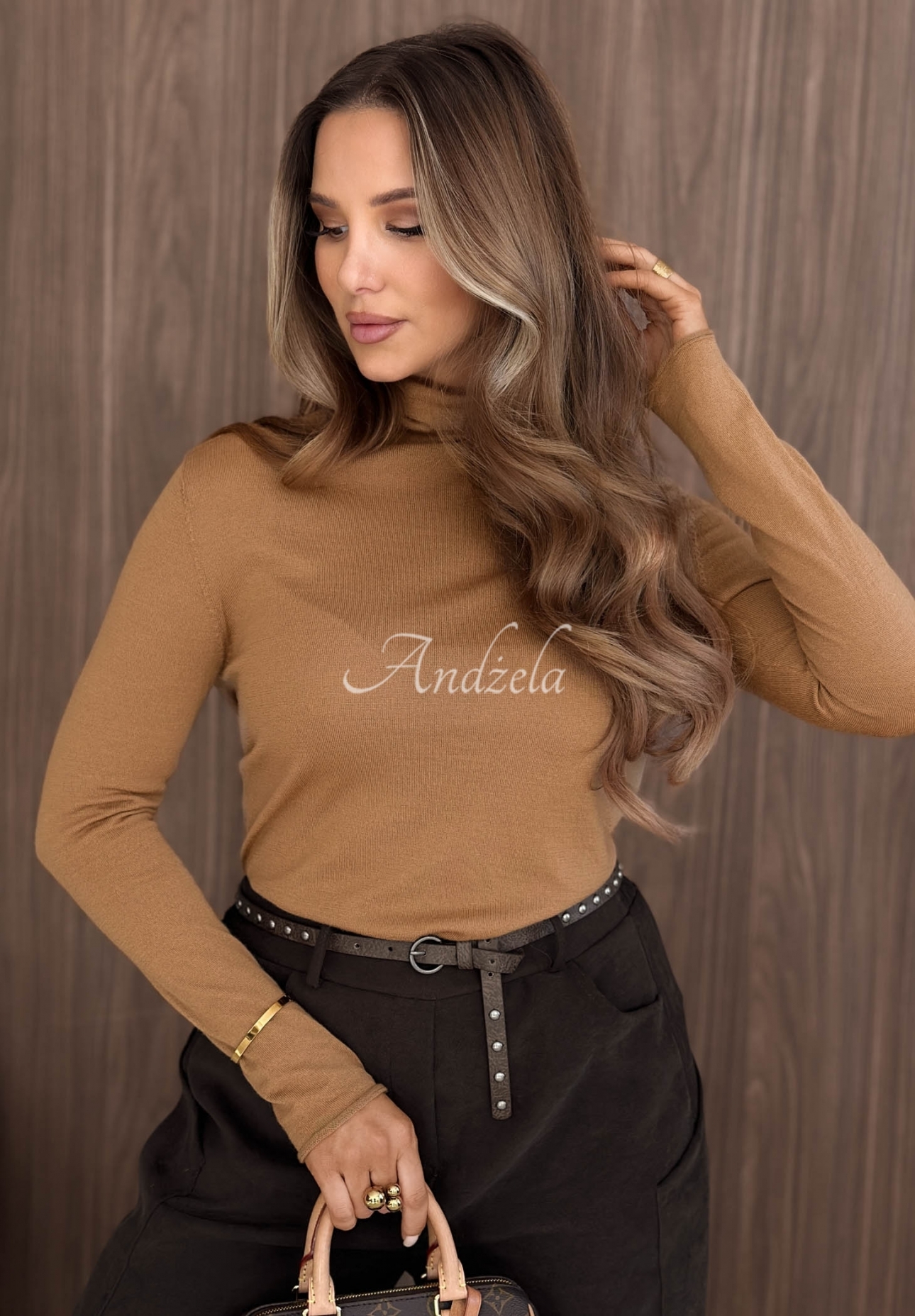 Lightweight camel-colored Royal Wool turtleneck sweater